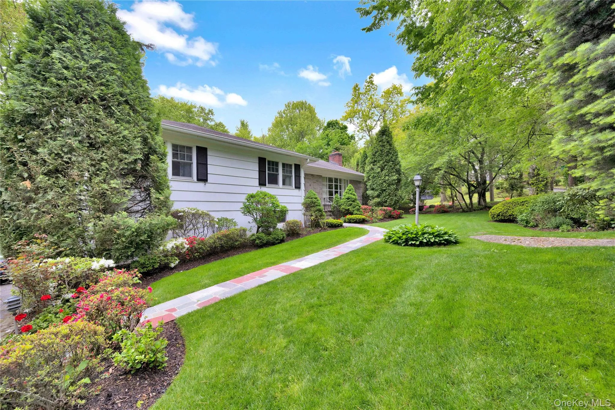 2 Bonnie Briar Lane, Mamaroneck, NY, 4 Bedrooms Bedrooms, 9 Rooms Rooms,5 BathroomsBathrooms,Residential,For Rent,Bonnie Briar,0,998110 2 Bonnie Briar Lane, Mamaroneck, NY, 4 Bedrooms Bedrooms, 9 Rooms Rooms,5 BathroomsBathrooms,Residential,For Rent,Bonnie Briar,0,998110
