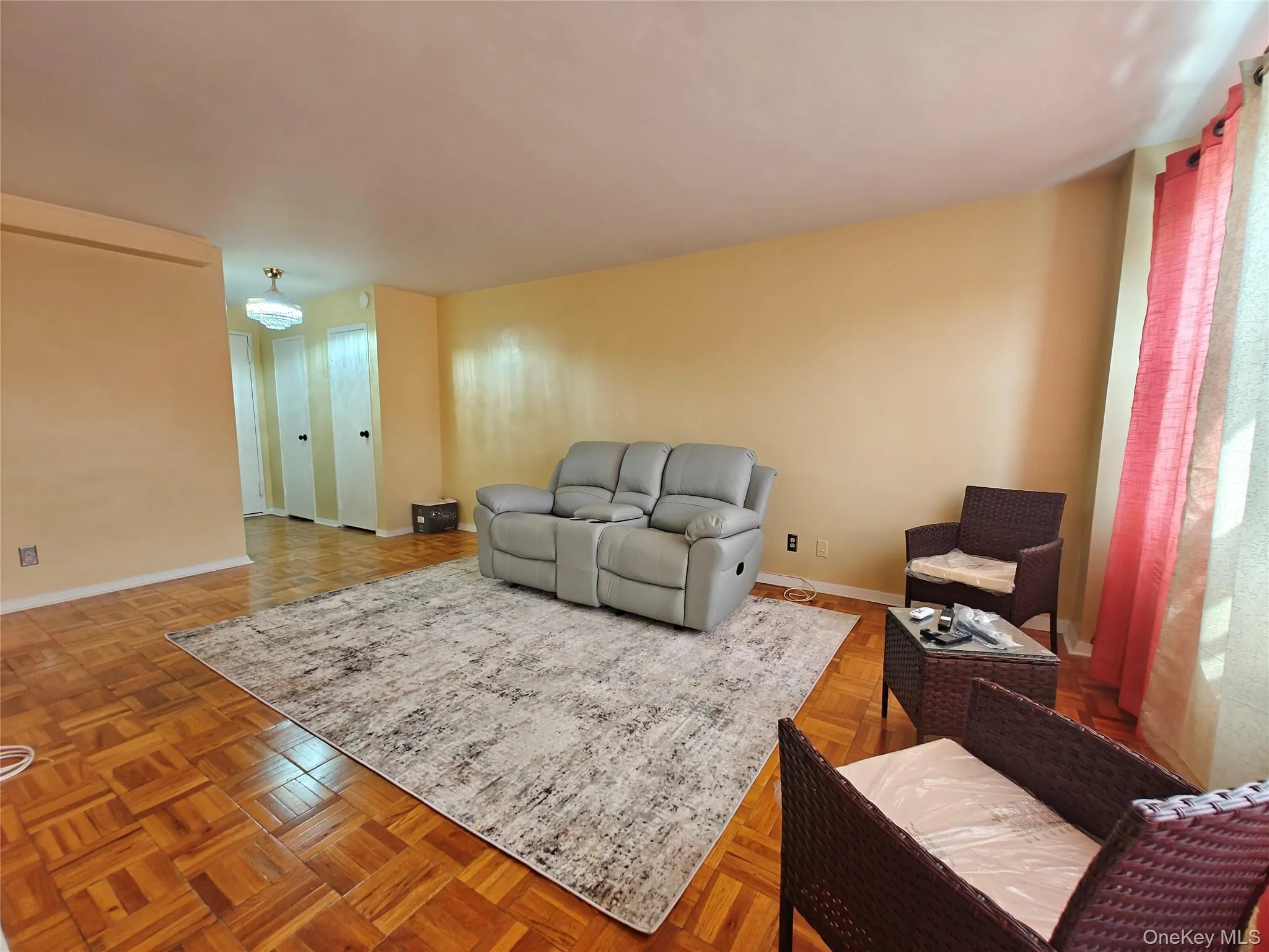 385 Mc Lean Avenue, Yonkers, NY, 1 Bedroom Bedrooms, 3 Rooms Rooms,1 BathroomBathrooms,Residential Sale,For Rent,Mc Lean,0,998113 385 Mc Lean Avenue, Yonkers, NY, 1 Bedroom Bedrooms, 3 Rooms Rooms,1 BathroomBathrooms,Residential Sale,For Rent,Mc Lean,0,998113