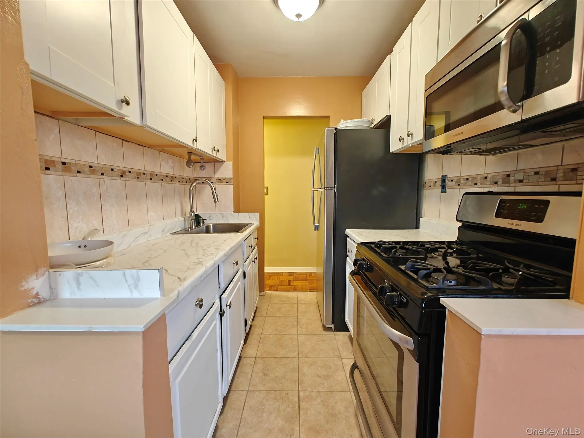 385 Mc Lean Avenue, Yonkers, NY, 1 Bedroom Bedrooms, 3 Rooms Rooms,1 BathroomBathrooms,Residential Sale,For Rent,Mc Lean,0,998113 385 Mc Lean Avenue, Yonkers, NY, 1 Bedroom Bedrooms, 3 Rooms Rooms,1 BathroomBathrooms,Residential Sale,For Rent,Mc Lean,0,998113