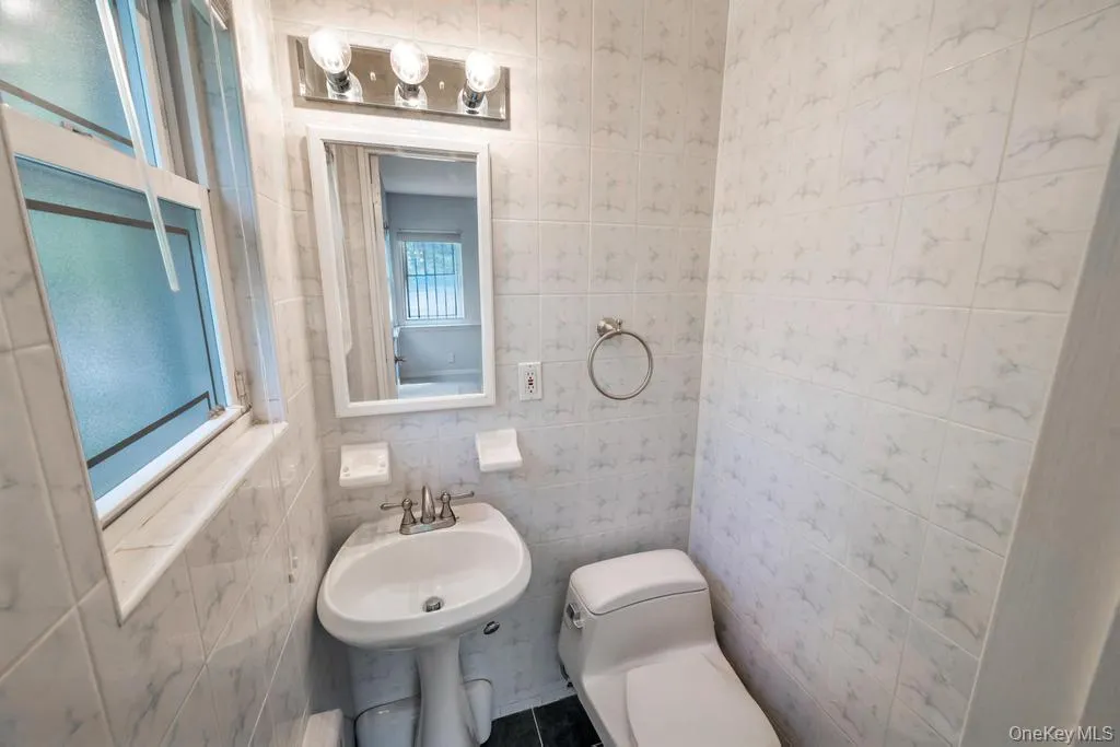 17504 50th Avenue, New York, NY, 2 Bedrooms Bedrooms, 6 Rooms Rooms,2 BathroomsBathrooms,Residential,For Rent,50th,0,998119 17504 50th Avenue, New York, NY, 2 Bedrooms Bedrooms, 6 Rooms Rooms,2 BathroomsBathrooms,Residential,For Rent,50th,0,998119