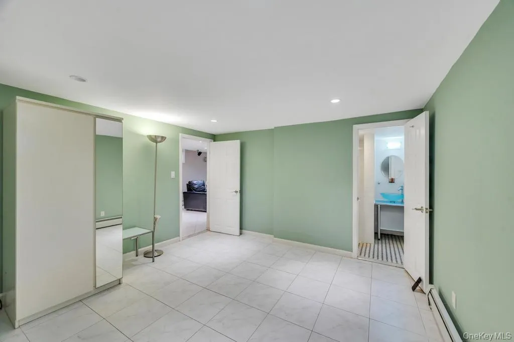 17504 50th Avenue, New York, NY, 2 Bedrooms Bedrooms, 6 Rooms Rooms,2 BathroomsBathrooms,Residential,For Rent,50th,0,998119 17504 50th Avenue, New York, NY, 2 Bedrooms Bedrooms, 6 Rooms Rooms,2 BathroomsBathrooms,Residential,For Rent,50th,0,998119