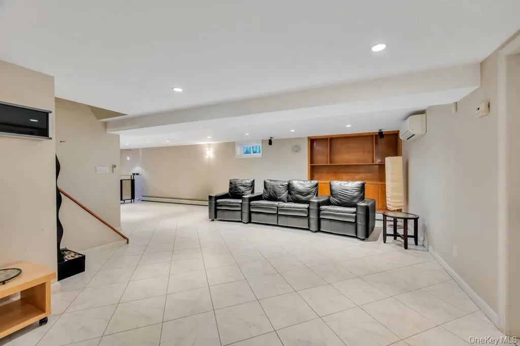 17504 50th Avenue, New York, NY, 2 Bedrooms Bedrooms, 6 Rooms Rooms,2 BathroomsBathrooms,Residential,For Rent,50th,0,998119 17504 50th Avenue, New York, NY, 2 Bedrooms Bedrooms, 6 Rooms Rooms,2 BathroomsBathrooms,Residential,For Rent,50th,0,998119