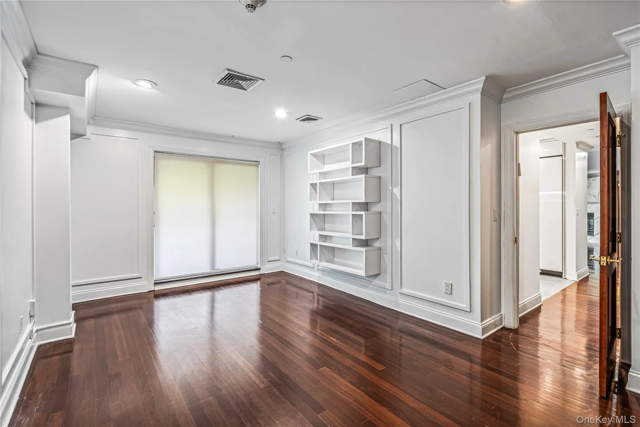 171 Great Neck Road, North Hempstead, NY, 2 Bedrooms Bedrooms, 7 Rooms Rooms,2 BathroomsBathrooms,Residential,For Rent,Great Neck,0,998121 171 Great Neck Road, North Hempstead, NY, 2 Bedrooms Bedrooms, 7 Rooms Rooms,2 BathroomsBathrooms,Residential,For Rent,Great Neck,0,998121