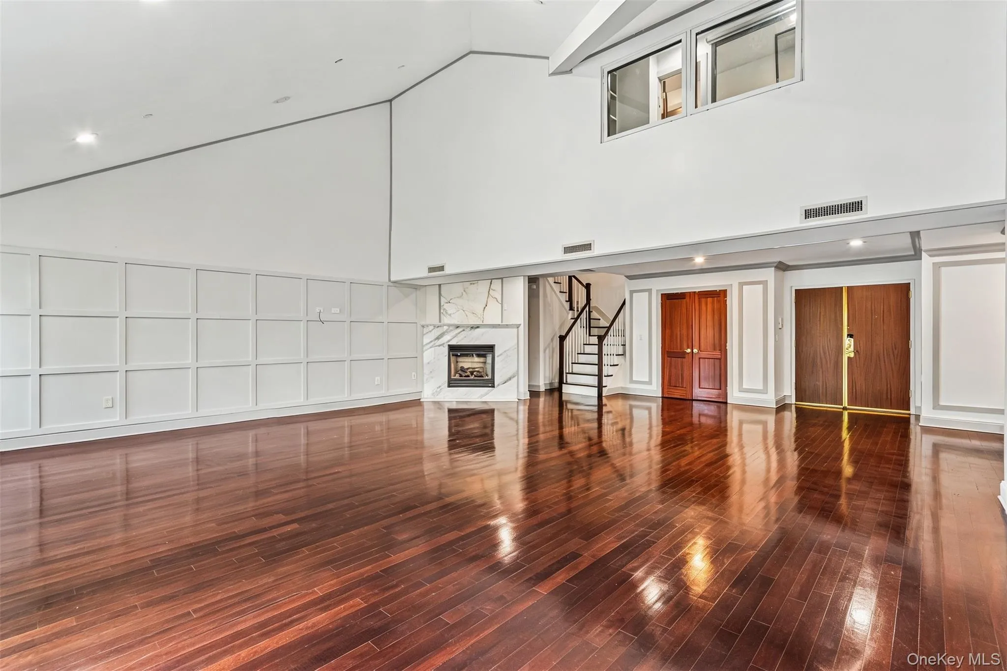 171 Great Neck Road, North Hempstead, NY, 2 Bedrooms Bedrooms, 7 Rooms Rooms,2 BathroomsBathrooms,Residential,For Rent,Great Neck,0,998121 171 Great Neck Road, North Hempstead, NY, 2 Bedrooms Bedrooms, 7 Rooms Rooms,2 BathroomsBathrooms,Residential,For Rent,Great Neck,0,998121