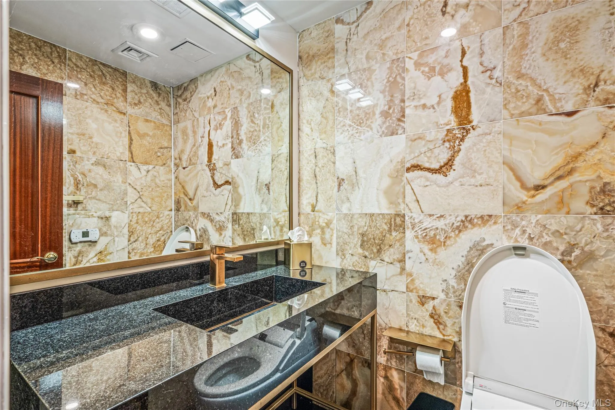 171 Great Neck Road, North Hempstead, NY, 2 Bedrooms Bedrooms, 7 Rooms Rooms,2 BathroomsBathrooms,Residential,For Rent,Great Neck,0,998121 171 Great Neck Road, North Hempstead, NY, 2 Bedrooms Bedrooms, 7 Rooms Rooms,2 BathroomsBathrooms,Residential,For Rent,Great Neck,0,998121