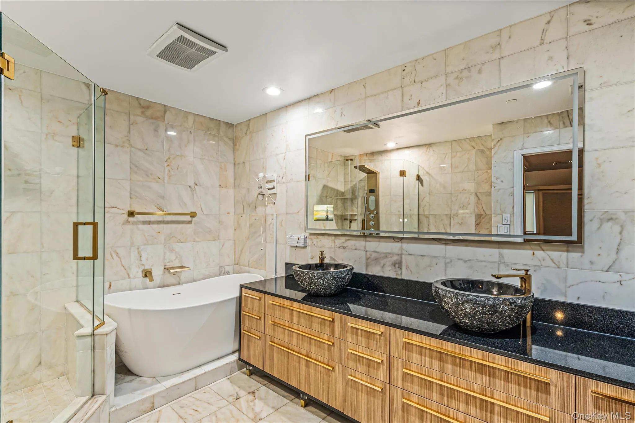 171 Great Neck Road, North Hempstead, NY, 2 Bedrooms Bedrooms, 7 Rooms Rooms,2 BathroomsBathrooms,Residential,For Rent,Great Neck,0,998121 171 Great Neck Road, North Hempstead, NY, 2 Bedrooms Bedrooms, 7 Rooms Rooms,2 BathroomsBathrooms,Residential,For Rent,Great Neck,0,998121