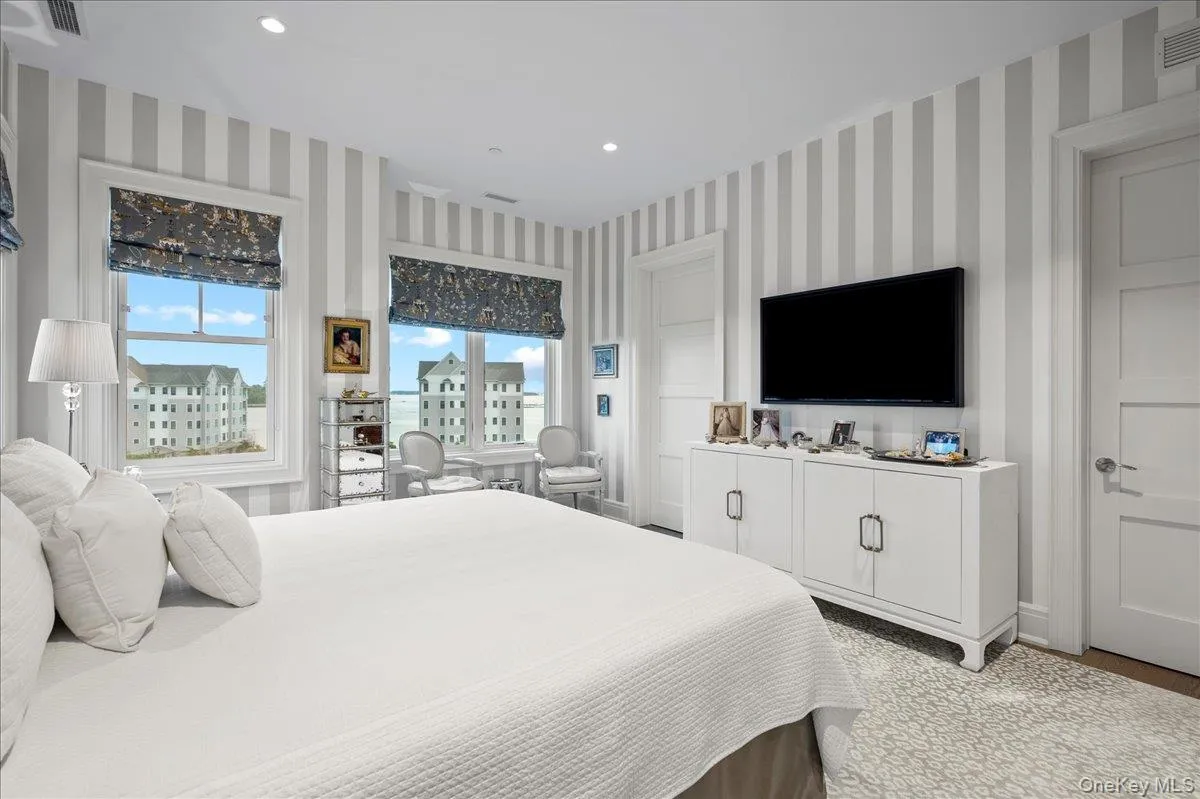 710 Davenport Avenue, New Rochelle, NY, 3 Bedrooms Bedrooms, 6 Rooms Rooms,2 BathroomsBathrooms,Residential,For Rent,Davenport,0,998125 710 Davenport Avenue, New Rochelle, NY, 3 Bedrooms Bedrooms, 6 Rooms Rooms,2 BathroomsBathrooms,Residential,For Rent,Davenport,0,998125