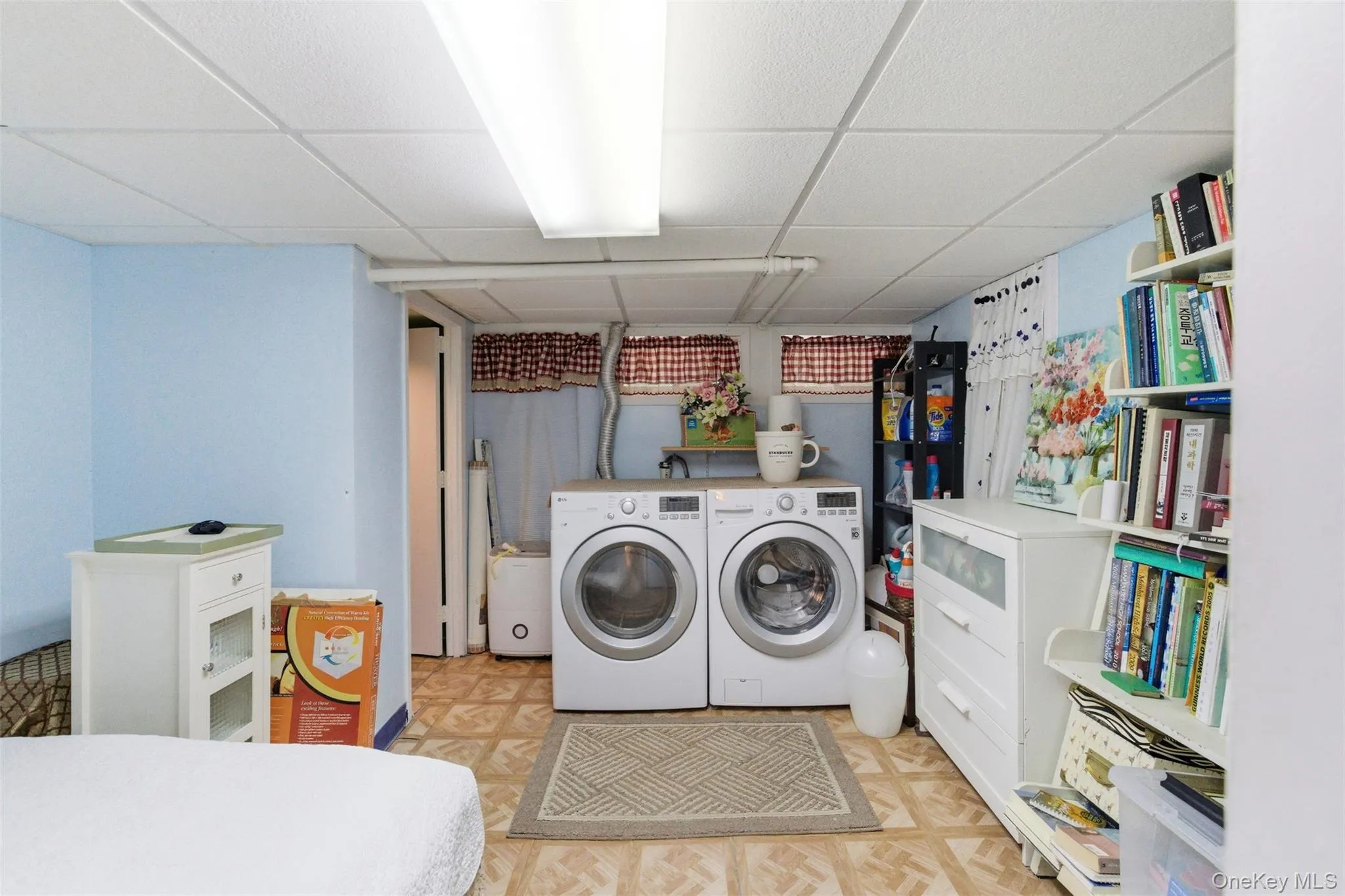 47 Onderdonk Avenue, North Hempstead, NY, 2 Bedrooms Bedrooms, 6 Rooms Rooms,1 BathroomBathrooms,Residential,For Rent,Onderdonk,0,998126 47 Onderdonk Avenue, North Hempstead, NY, 2 Bedrooms Bedrooms, 6 Rooms Rooms,1 BathroomBathrooms,Residential,For Rent,Onderdonk,0,998126