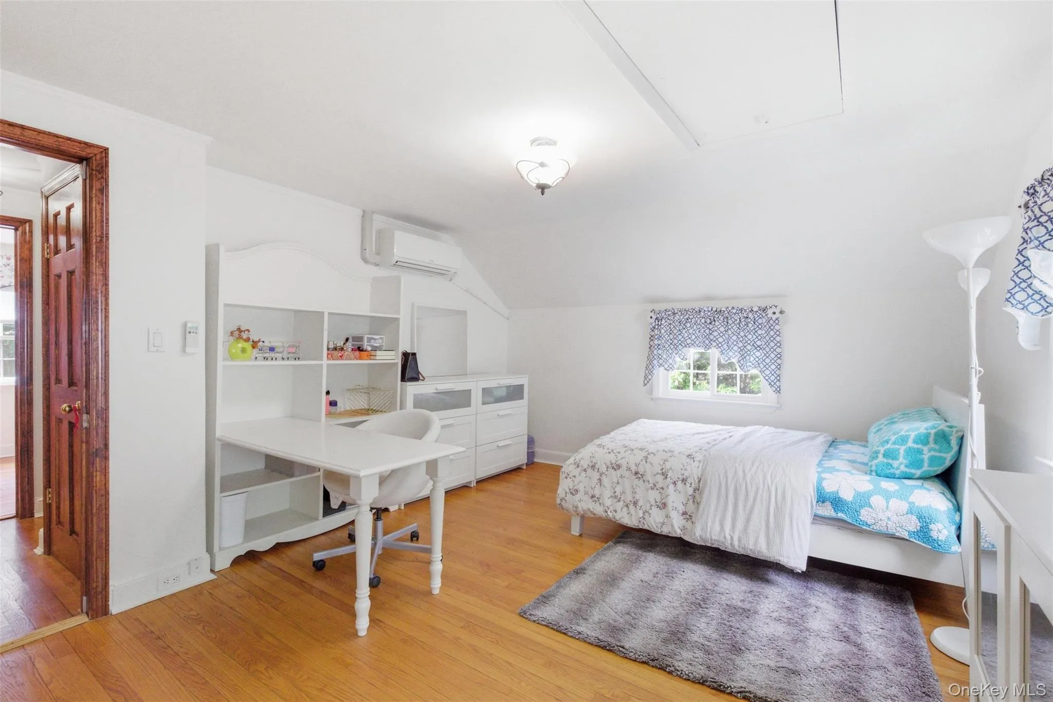 47 Onderdonk Avenue, North Hempstead, NY, 2 Bedrooms Bedrooms, 6 Rooms Rooms,1 BathroomBathrooms,Residential,For Rent,Onderdonk,0,998126 47 Onderdonk Avenue, North Hempstead, NY, 2 Bedrooms Bedrooms, 6 Rooms Rooms,1 BathroomBathrooms,Residential,For Rent,Onderdonk,0,998126