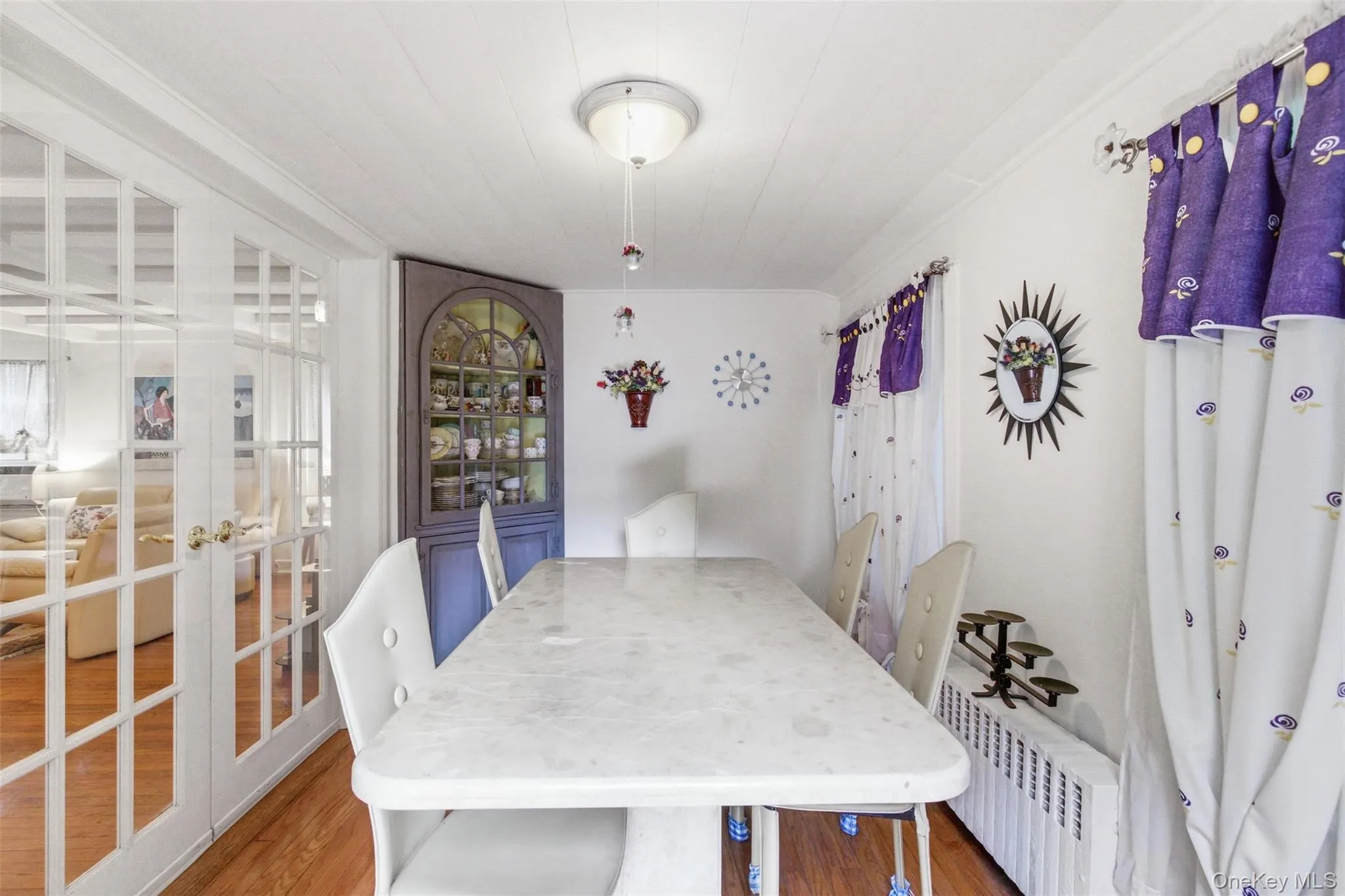 47 Onderdonk Avenue, North Hempstead, NY, 2 Bedrooms Bedrooms, 6 Rooms Rooms,1 BathroomBathrooms,Residential,For Rent,Onderdonk,0,998126 47 Onderdonk Avenue, North Hempstead, NY, 2 Bedrooms Bedrooms, 6 Rooms Rooms,1 BathroomBathrooms,Residential,For Rent,Onderdonk,0,998126