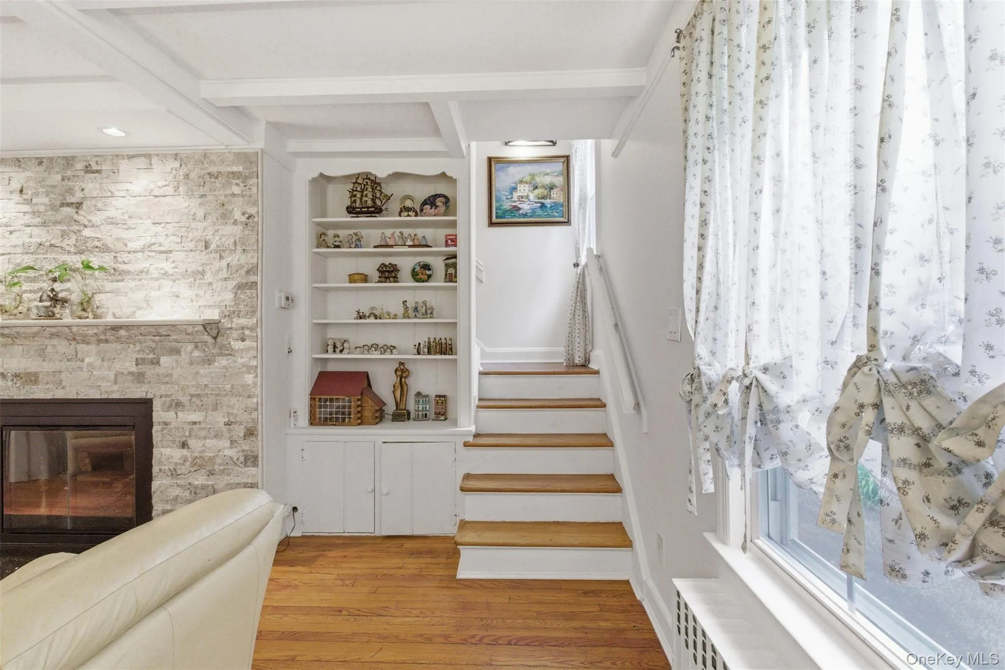 47 Onderdonk Avenue, North Hempstead, NY, 2 Bedrooms Bedrooms, 6 Rooms Rooms,1 BathroomBathrooms,Residential,For Rent,Onderdonk,0,998126 47 Onderdonk Avenue, North Hempstead, NY, 2 Bedrooms Bedrooms, 6 Rooms Rooms,1 BathroomBathrooms,Residential,For Rent,Onderdonk,0,998126