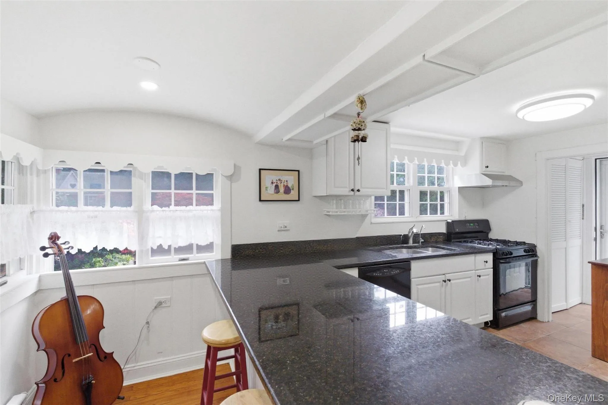 47 Onderdonk Avenue, North Hempstead, NY, 2 Bedrooms Bedrooms, 6 Rooms Rooms,1 BathroomBathrooms,Residential,For Rent,Onderdonk,0,998126 47 Onderdonk Avenue, North Hempstead, NY, 2 Bedrooms Bedrooms, 6 Rooms Rooms,1 BathroomBathrooms,Residential,For Rent,Onderdonk,0,998126