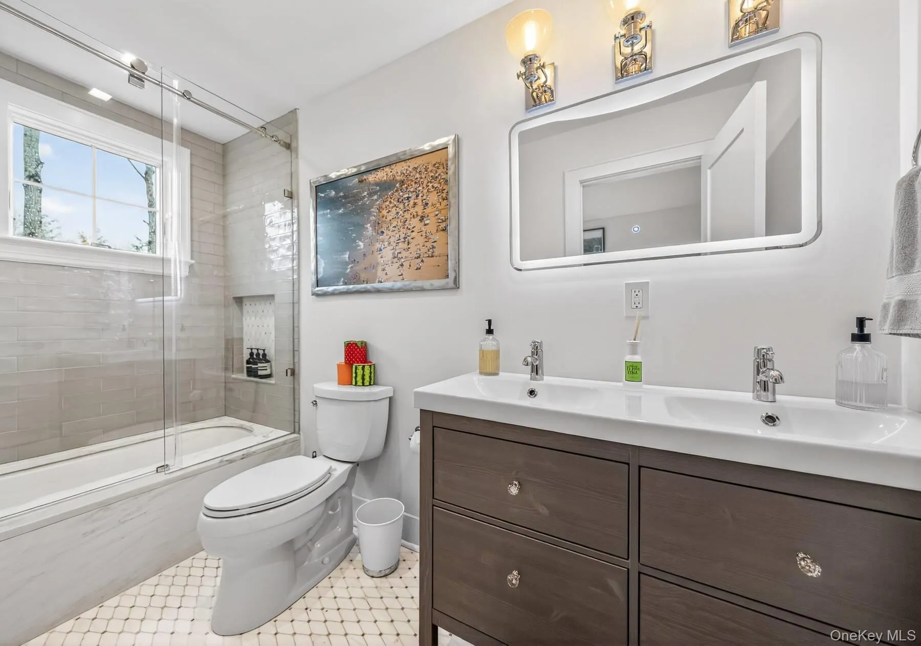177 Bridies Path, Southampton, NY, 4 Bedrooms Bedrooms, 7 Rooms Rooms,4 BathroomsBathrooms,Residential,For Rent,Bridies,0,998128 177 Bridies Path, Southampton, NY, 4 Bedrooms Bedrooms, 7 Rooms Rooms,4 BathroomsBathrooms,Residential,For Rent,Bridies,0,998128