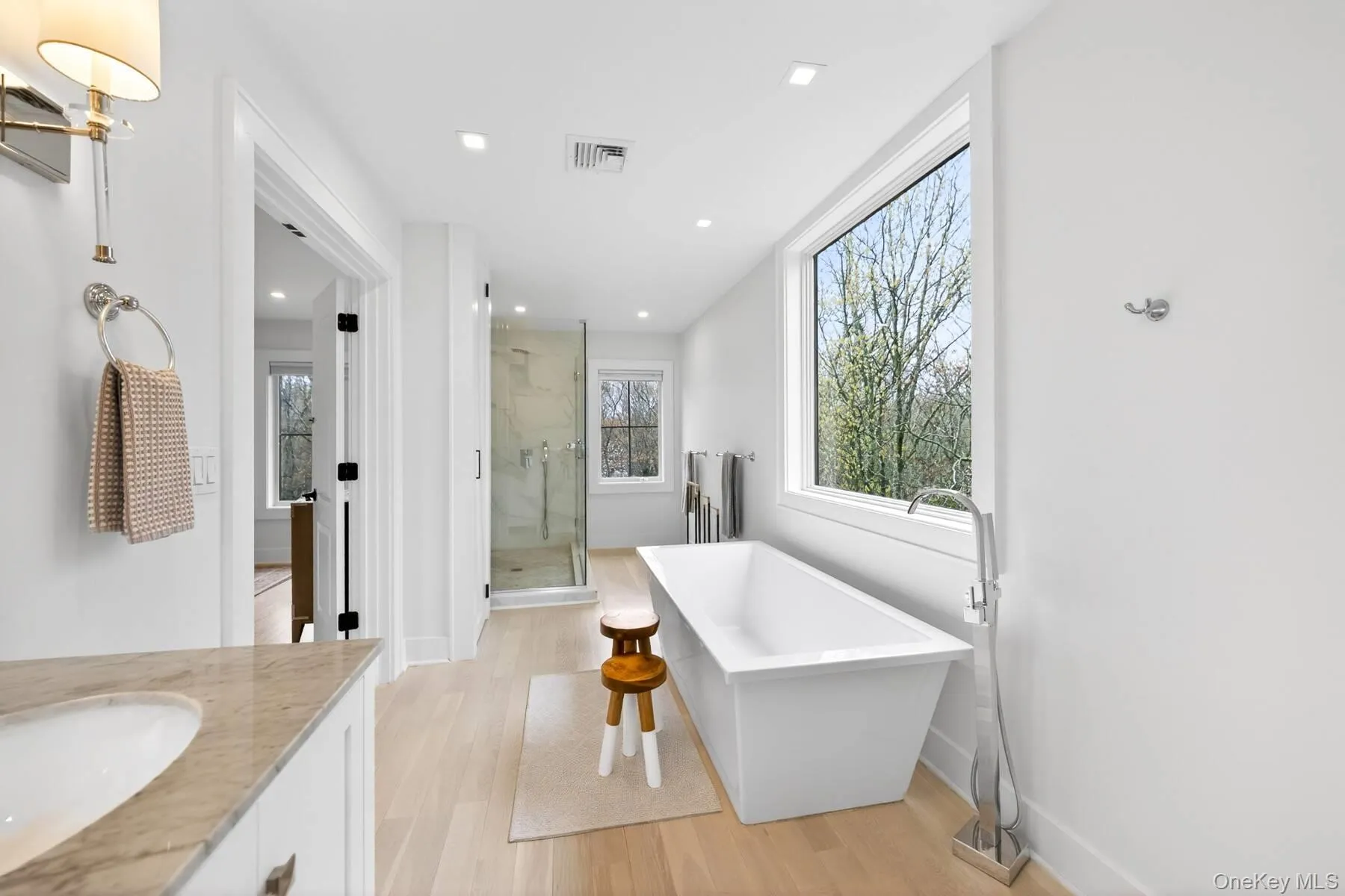 177 Bridies Path, Southampton, NY, 4 Bedrooms Bedrooms, 7 Rooms Rooms,4 BathroomsBathrooms,Residential,For Rent,Bridies,0,998128 177 Bridies Path, Southampton, NY, 4 Bedrooms Bedrooms, 7 Rooms Rooms,4 BathroomsBathrooms,Residential,For Rent,Bridies,0,998128