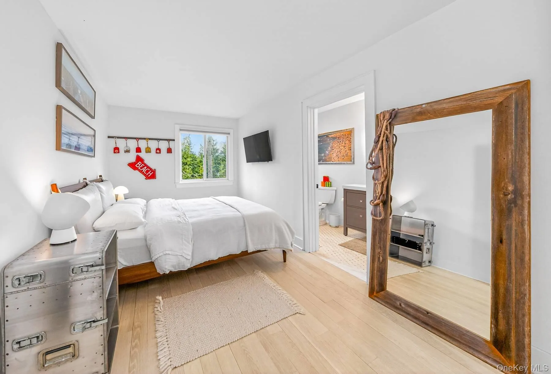 177 Bridies Path, Southampton, NY, 4 Bedrooms Bedrooms, 7 Rooms Rooms,4 BathroomsBathrooms,Residential,For Rent,Bridies,0,998128 177 Bridies Path, Southampton, NY, 4 Bedrooms Bedrooms, 7 Rooms Rooms,4 BathroomsBathrooms,Residential,For Rent,Bridies,0,998128