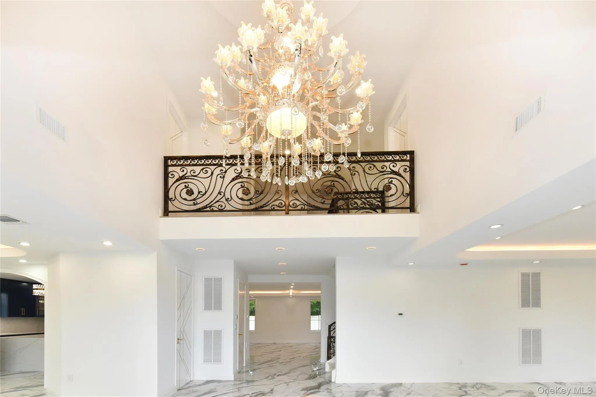 33 Parkway Drive, North Hempstead, NY, 6 Bedrooms Bedrooms, 12 Rooms Rooms,6 BathroomsBathrooms,Residential,For Rent,Parkway,0,998133 33 Parkway Drive, North Hempstead, NY, 6 Bedrooms Bedrooms, 12 Rooms Rooms,6 BathroomsBathrooms,Residential,For Rent,Parkway,0,998133