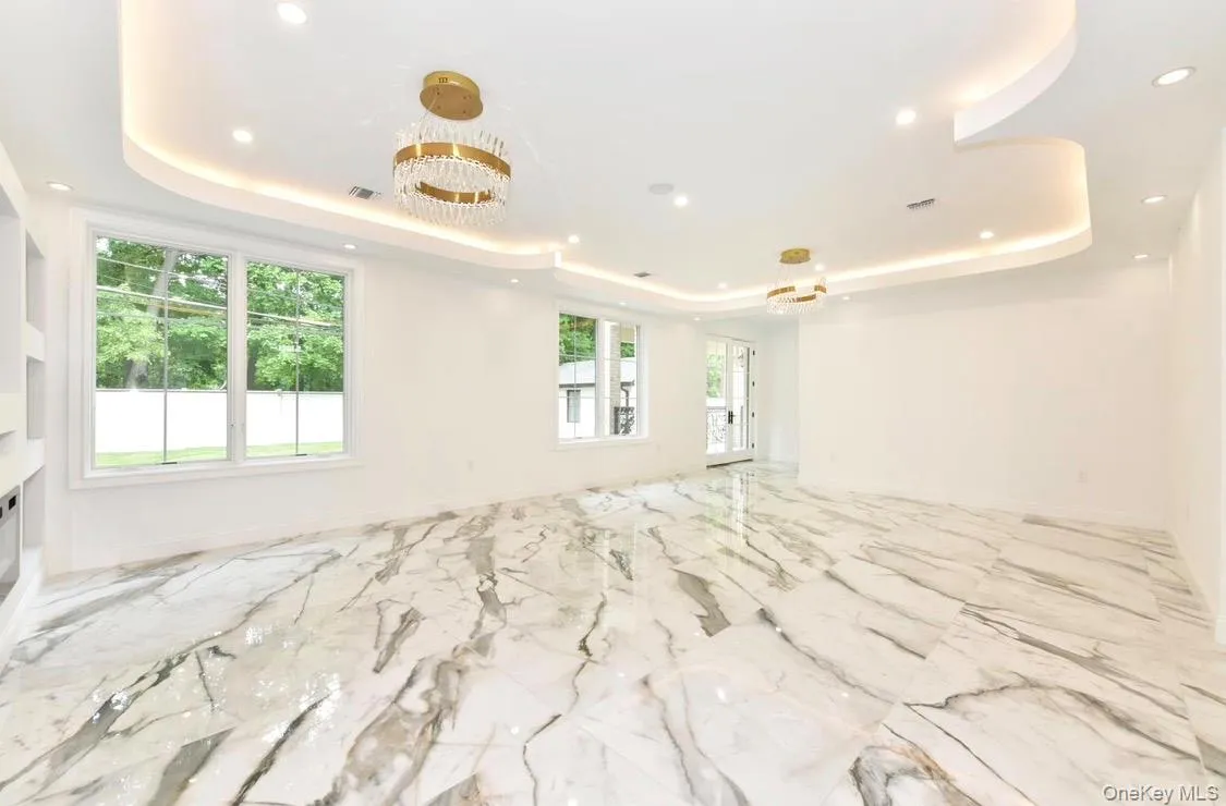 33 Parkway Drive, North Hempstead, NY, 6 Bedrooms Bedrooms, 12 Rooms Rooms,6 BathroomsBathrooms,Residential,For Rent,Parkway,0,998133 33 Parkway Drive, North Hempstead, NY, 6 Bedrooms Bedrooms, 12 Rooms Rooms,6 BathroomsBathrooms,Residential,For Rent,Parkway,0,998133