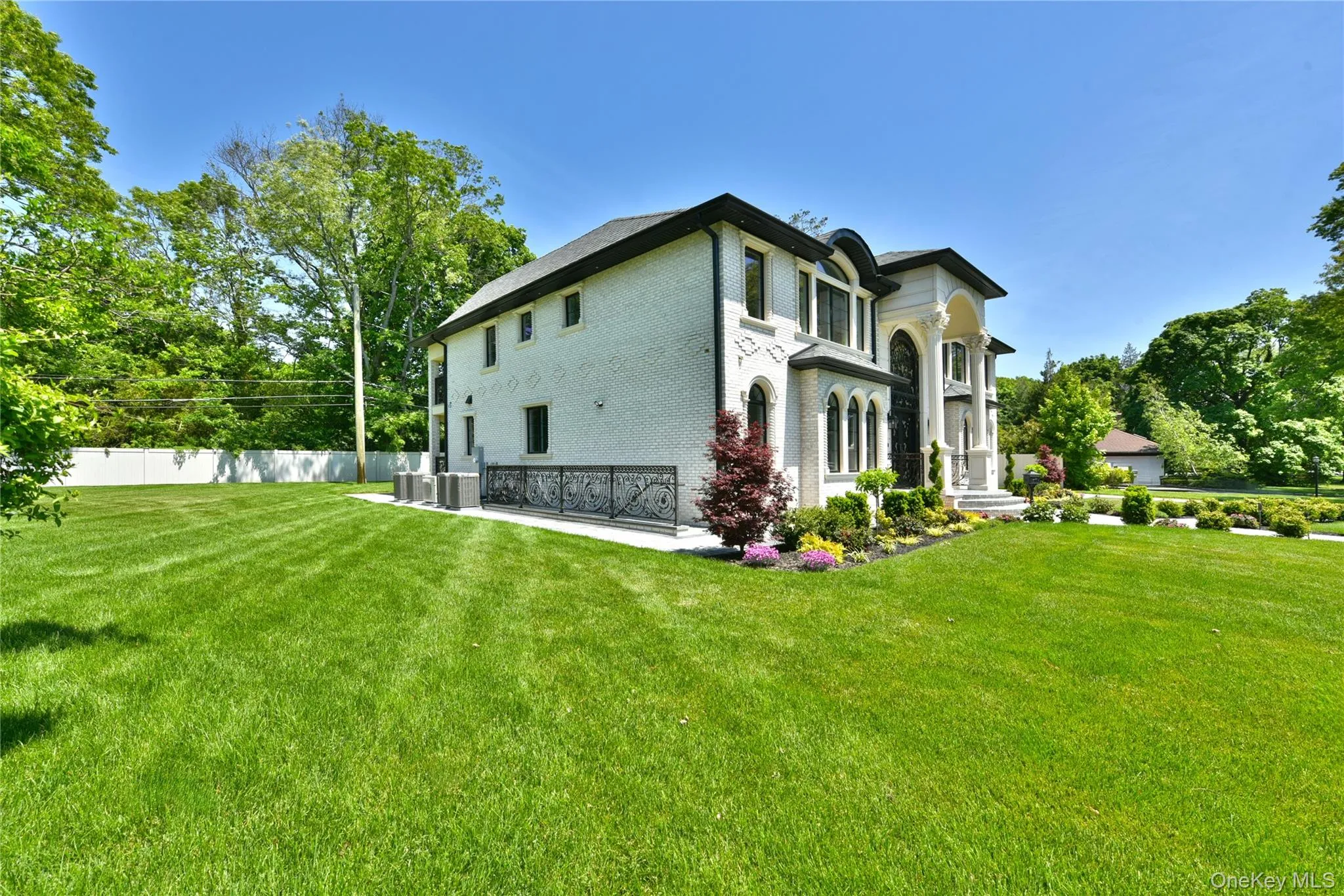 33 Parkway Drive, North Hempstead, NY, 6 Bedrooms Bedrooms, 12 Rooms Rooms,6 BathroomsBathrooms,Residential,For Rent,Parkway,0,998133 33 Parkway Drive, North Hempstead, NY, 6 Bedrooms Bedrooms, 12 Rooms Rooms,6 BathroomsBathrooms,Residential,For Rent,Parkway,0,998133