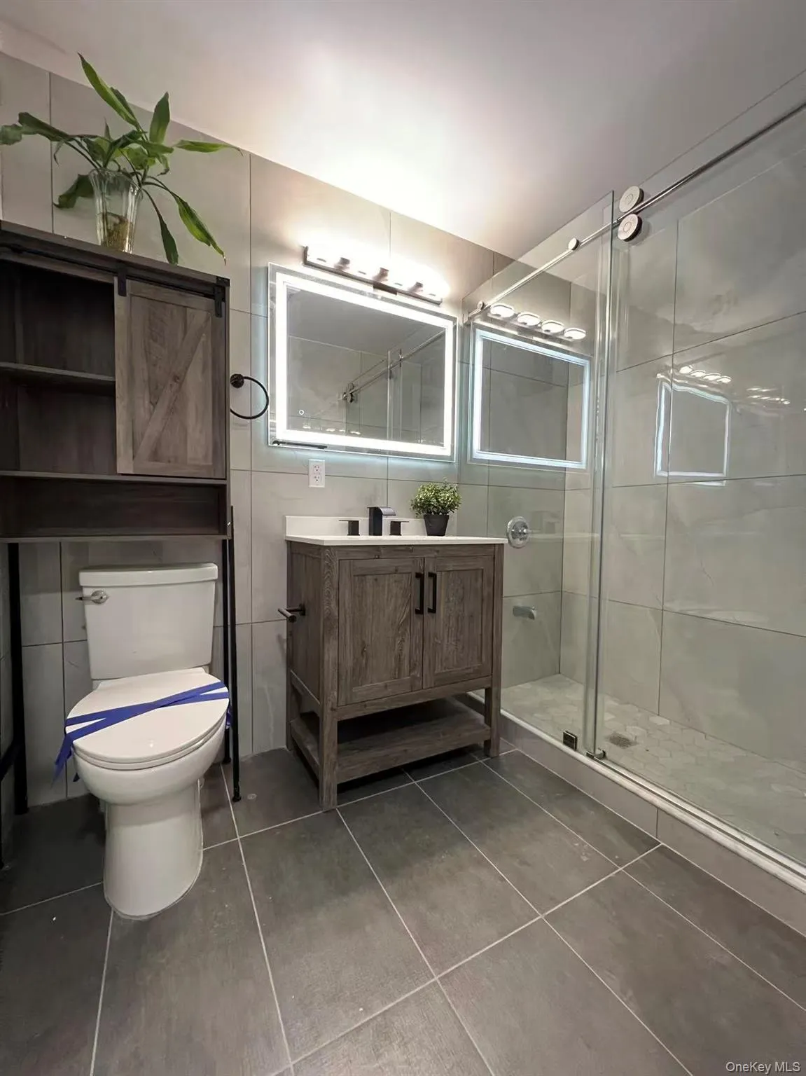 134-28 Blossom Avenue, New York, NY, 2 Bedrooms Bedrooms, 4 Rooms Rooms,2 BathroomsBathrooms,Residential Sale,For Rent,Blossom,0,998142 134-28 Blossom Avenue, New York, NY, 2 Bedrooms Bedrooms, 4 Rooms Rooms,2 BathroomsBathrooms,Residential Sale,For Rent,Blossom,0,998142