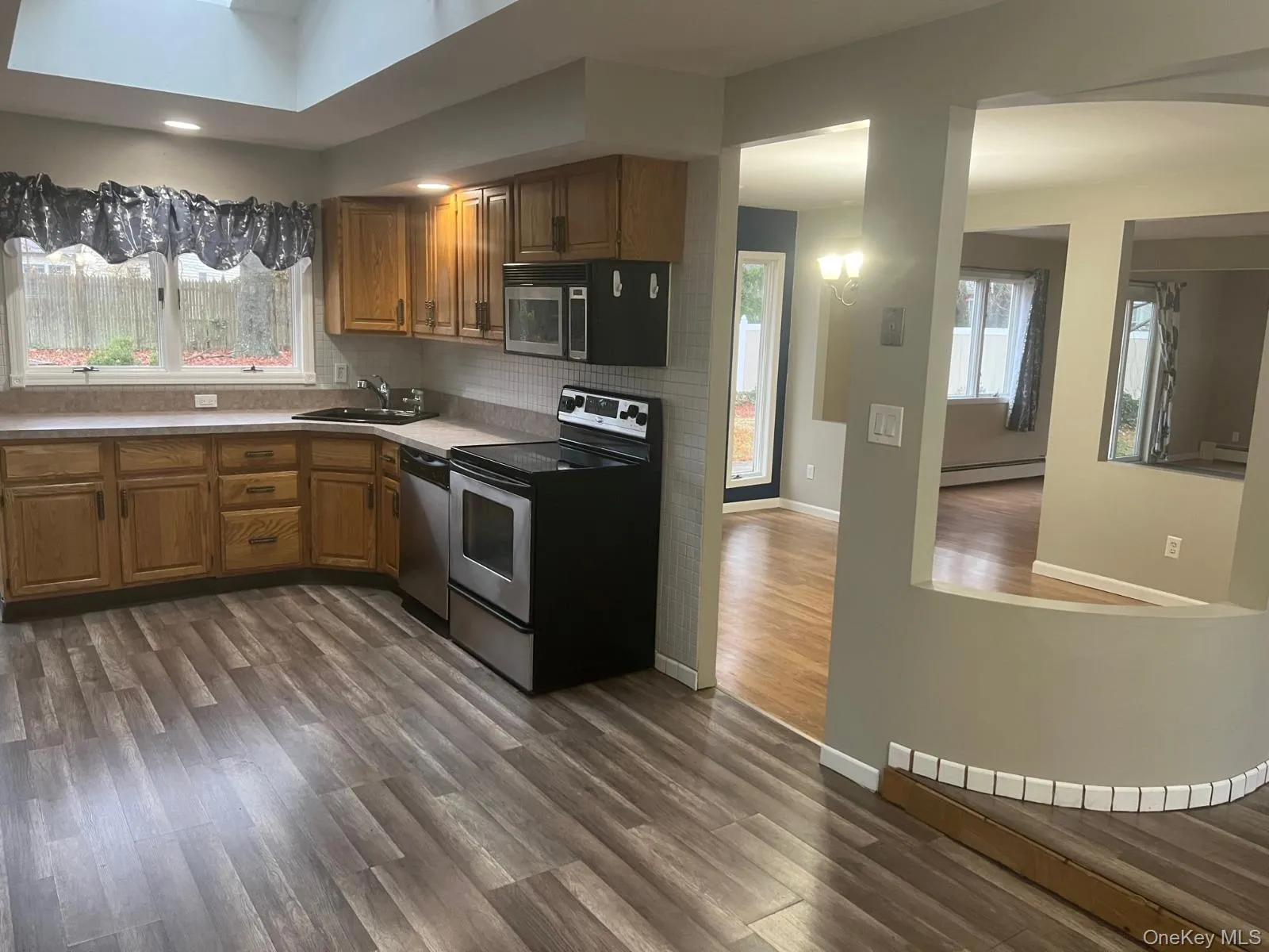 7 Wicket Street, Brookhaven, NY, 4 Bedrooms Bedrooms, 7 Rooms Rooms,4 BathroomsBathrooms,Residential Lease,For Rent,Wicket,0,998143 7 Wicket Street, Brookhaven, NY, 4 Bedrooms Bedrooms, 7 Rooms Rooms,4 BathroomsBathrooms,Residential Lease,For Rent,Wicket,0,998143