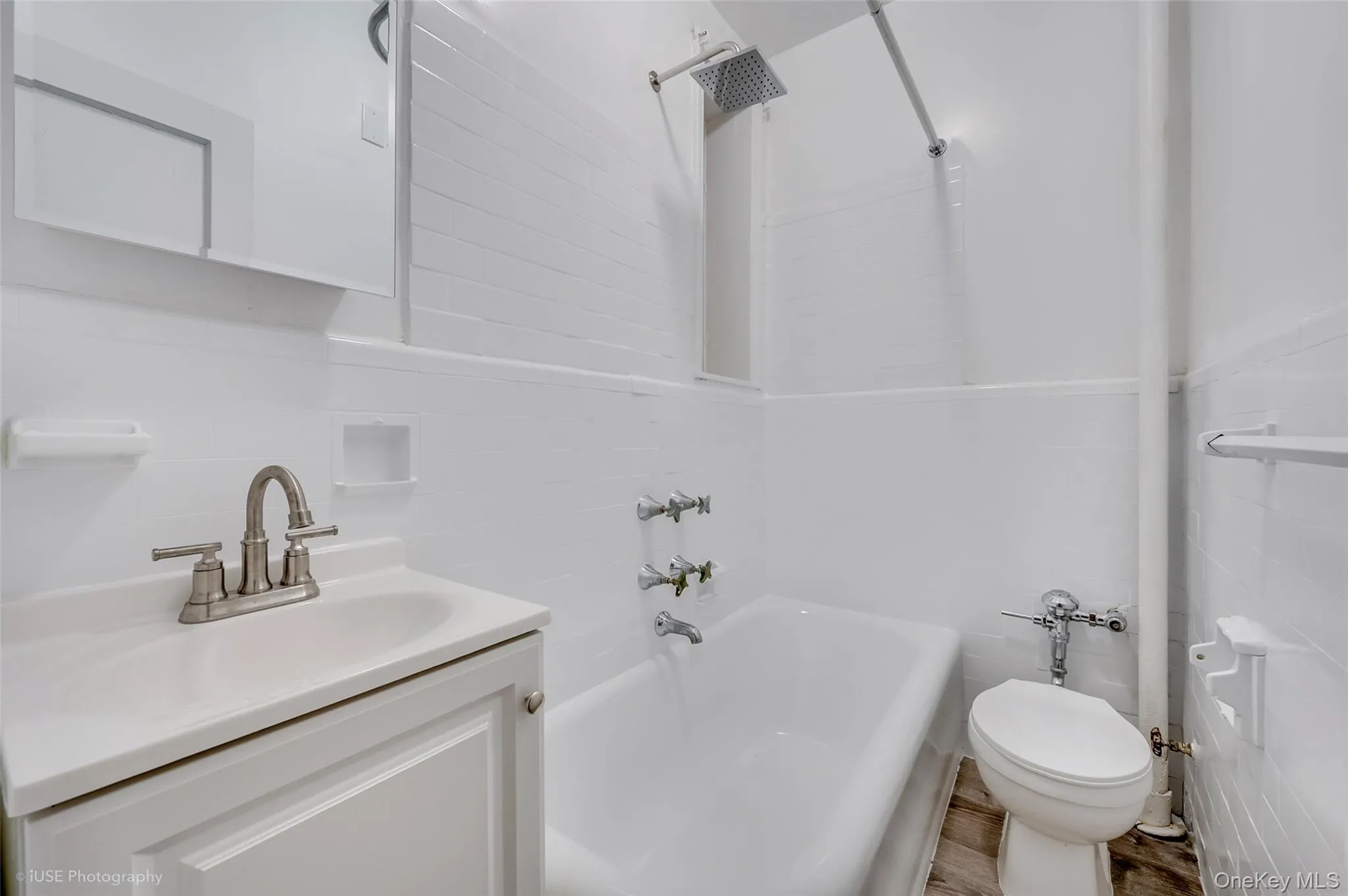 43-10 48 Avenue, New York, NY, 1 Bedroom Bedrooms, 3 Rooms Rooms,1 BathroomBathrooms,Residential,For Rent,48,0,998144 43-10 48 Avenue, New York, NY, 1 Bedroom Bedrooms, 3 Rooms Rooms,1 BathroomBathrooms,Residential,For Rent,48,0,998144
