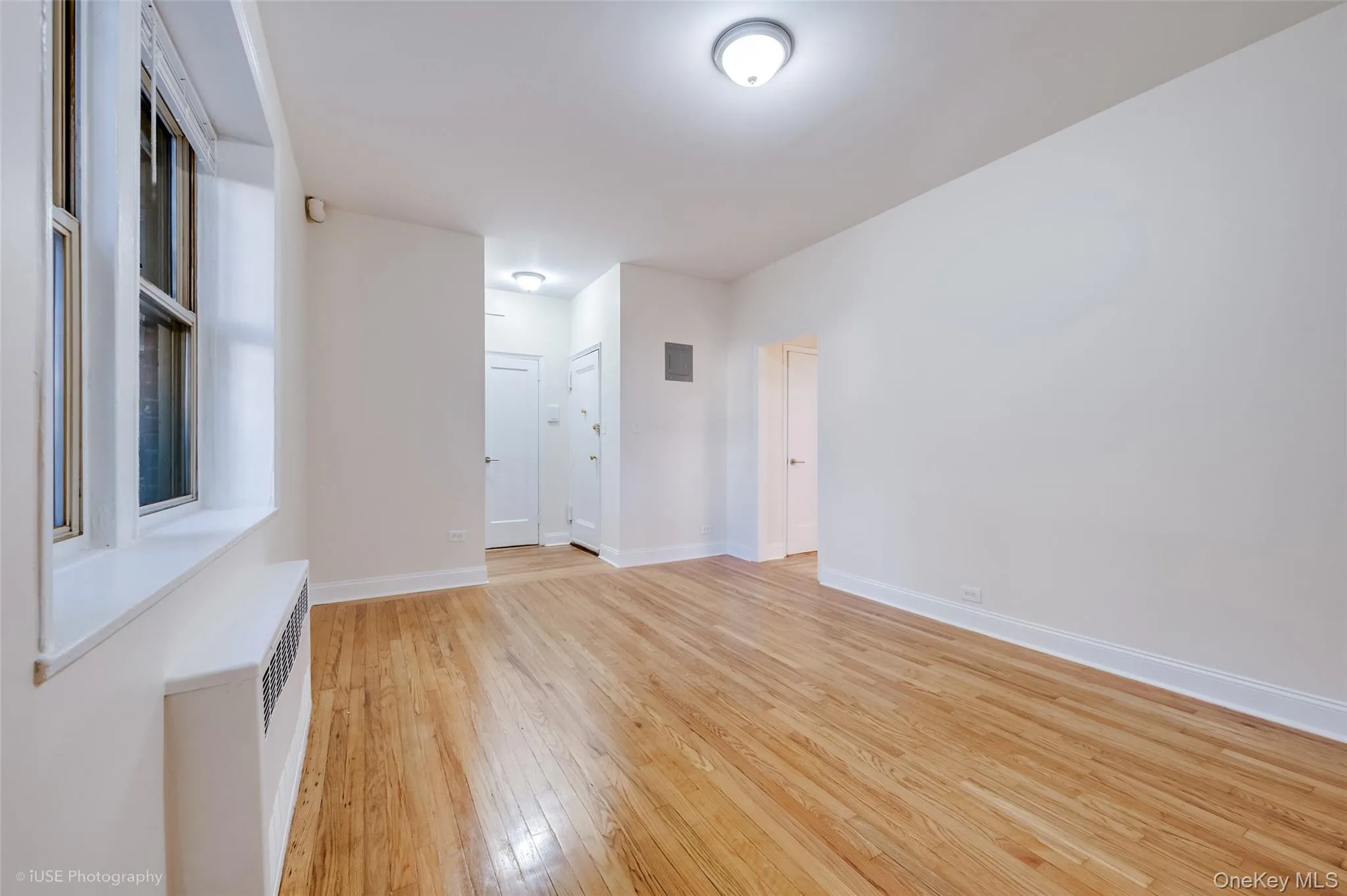 43-10 48 Avenue, New York, NY, 1 Bedroom Bedrooms, 3 Rooms Rooms,1 BathroomBathrooms,Residential,For Rent,48,0,998144 43-10 48 Avenue, New York, NY, 1 Bedroom Bedrooms, 3 Rooms Rooms,1 BathroomBathrooms,Residential,For Rent,48,0,998144