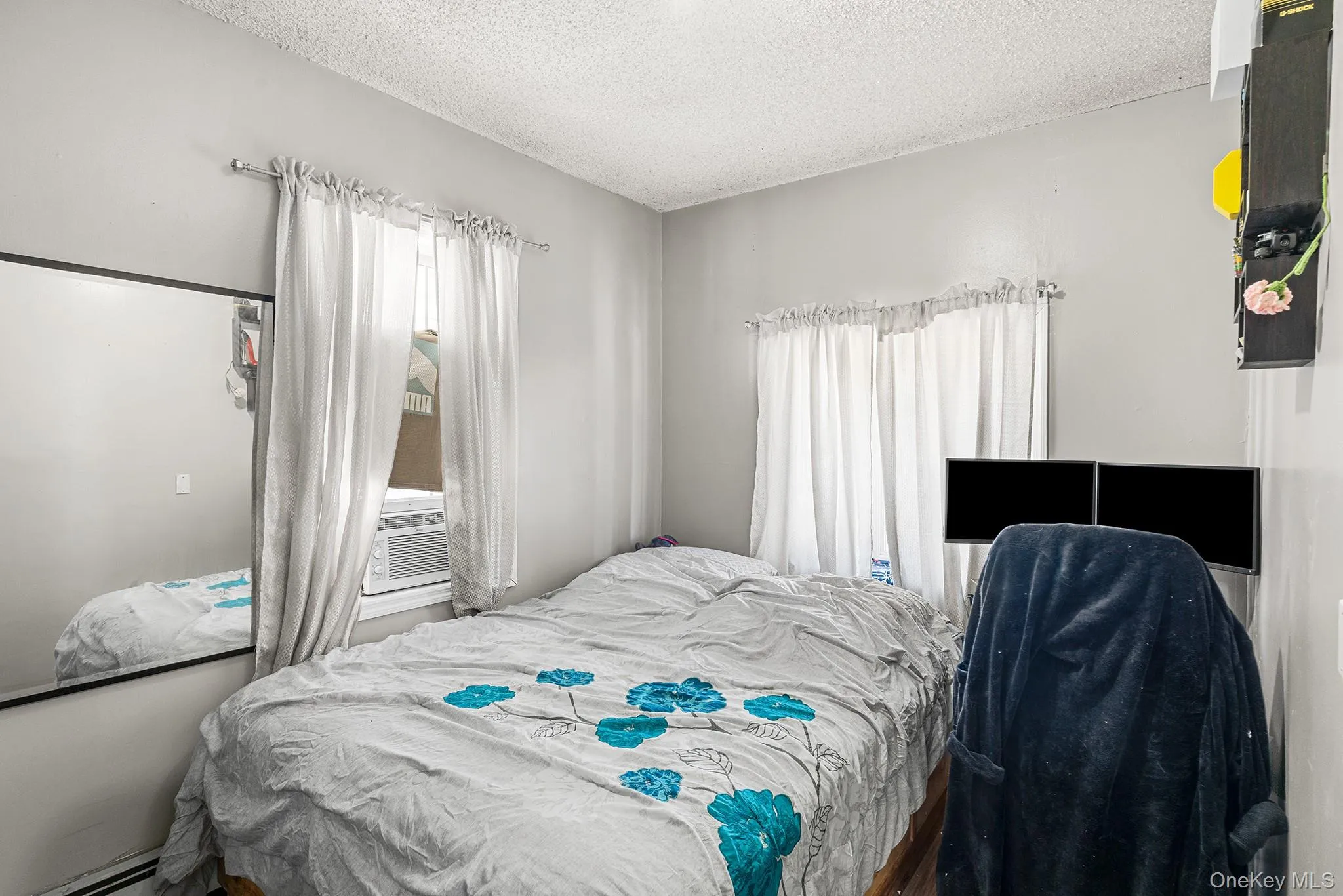 425 Beach 46th Street, New York, NY, 3 Bedrooms Bedrooms, 5 Rooms Rooms,1 BathroomBathrooms,Residential Sale,For Rent,Beach 46th,0,998146 425 Beach 46th Street, New York, NY, 3 Bedrooms Bedrooms, 5 Rooms Rooms,1 BathroomBathrooms,Residential Sale,For Rent,Beach 46th,0,998146