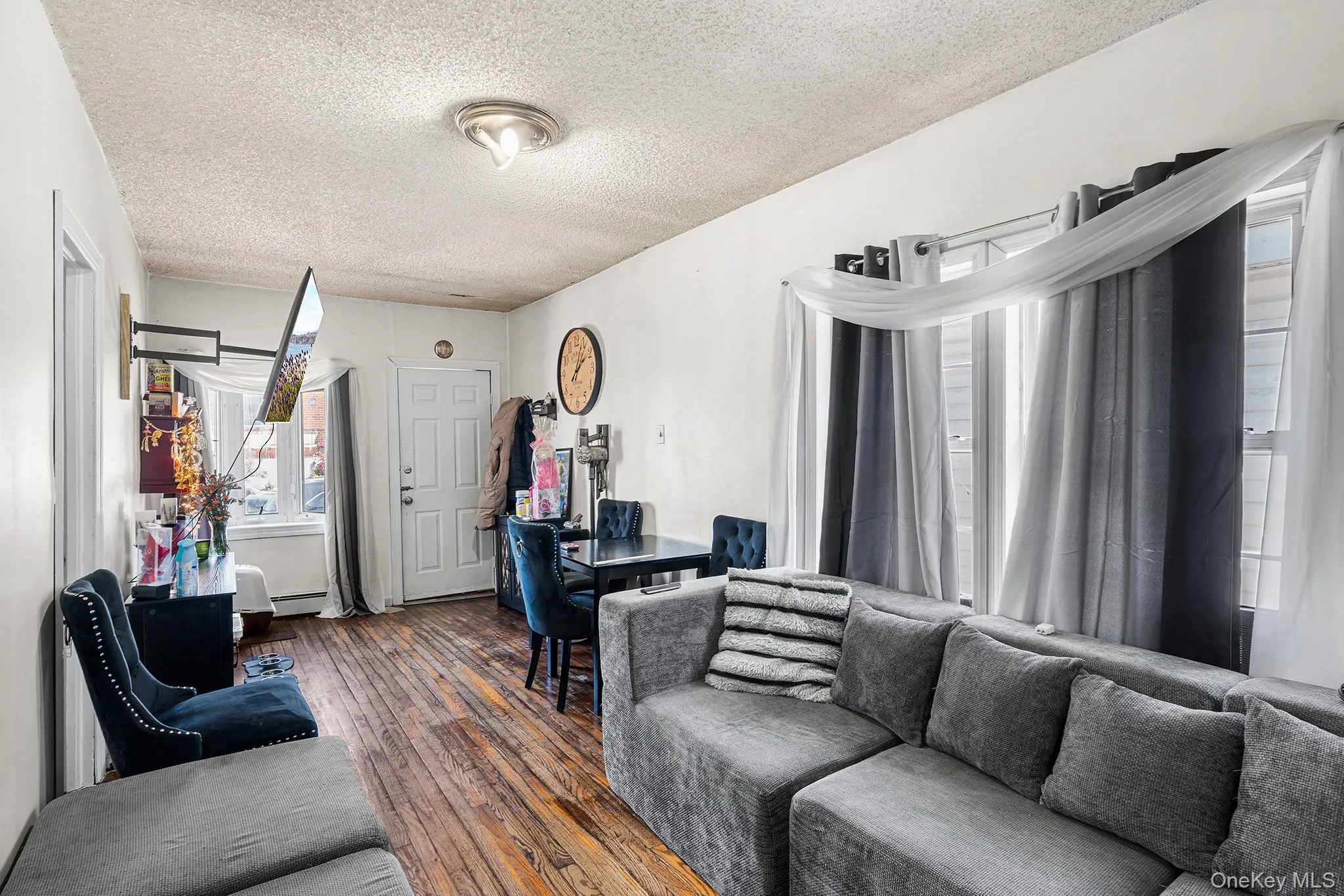 425 Beach 46th Street, New York, NY, 3 Bedrooms Bedrooms, 5 Rooms Rooms,1 BathroomBathrooms,Residential Sale,For Rent,Beach 46th,0,998146 425 Beach 46th Street, New York, NY, 3 Bedrooms Bedrooms, 5 Rooms Rooms,1 BathroomBathrooms,Residential Sale,For Rent,Beach 46th,0,998146