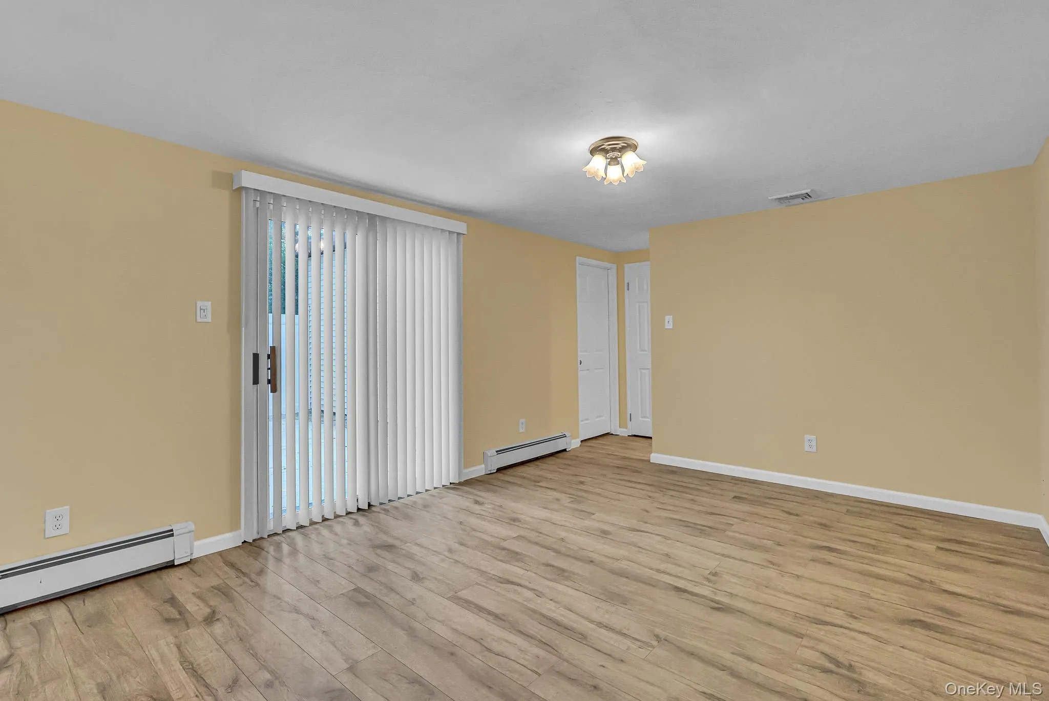 54 College Hills Drive, Brookhaven, NY, 3 Bedrooms Bedrooms, 6 Rooms Rooms,1 BathroomBathrooms,Residential,For Rent,College Hills,0,998151 54 College Hills Drive, Brookhaven, NY, 3 Bedrooms Bedrooms, 6 Rooms Rooms,1 BathroomBathrooms,Residential,For Rent,College Hills,0,998151