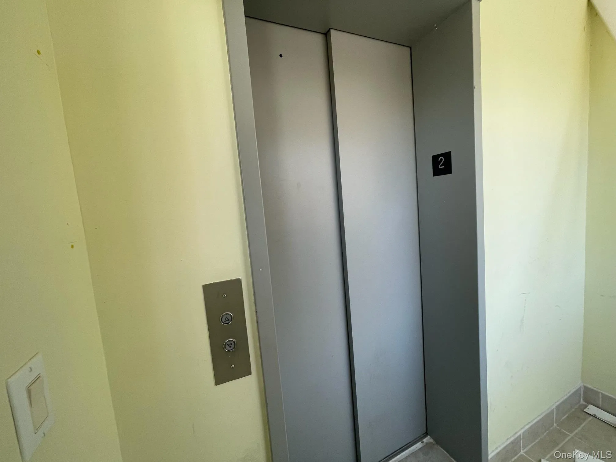 Building Elevator Building Elevator