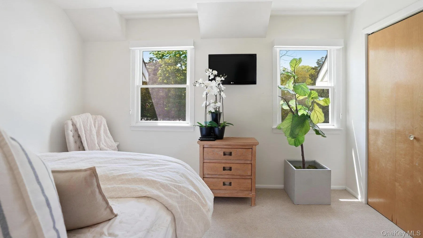 49 Canoe Place Road, Southampton, NY, 2 Bedrooms Bedrooms, 5 Rooms Rooms,2 BathroomsBathrooms,Residential,For Rent,Canoe Place,0,998154 49 Canoe Place Road, Southampton, NY, 2 Bedrooms Bedrooms, 5 Rooms Rooms,2 BathroomsBathrooms,Residential,For Rent,Canoe Place,0,998154