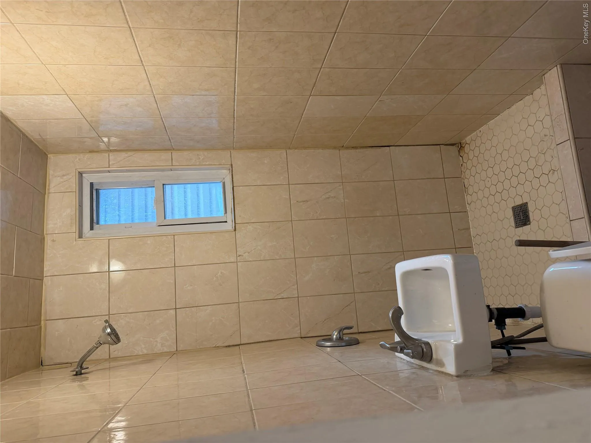 30-21 37th Street, New York, NY, 4 Bedrooms Bedrooms, 8 Rooms Rooms,2 BathroomsBathrooms,Residential Lease,For Rent,37th,0,998158 30-21 37th Street, New York, NY, 4 Bedrooms Bedrooms, 8 Rooms Rooms,2 BathroomsBathrooms,Residential Lease,For Rent,37th,0,998158