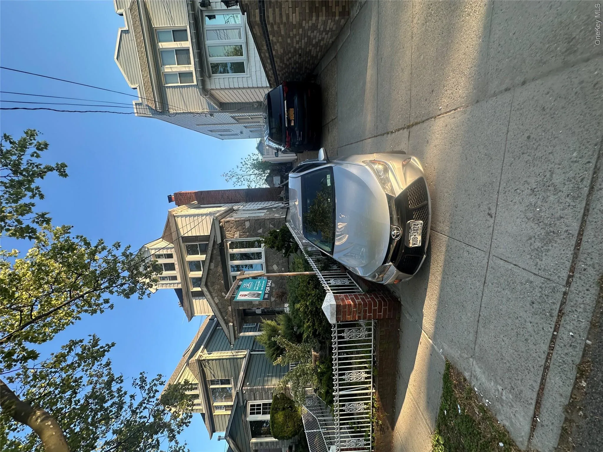 7332 53rd Road, New York, NY, 3 Bedrooms Bedrooms, 11 Rooms Rooms,1 BathroomBathrooms,Residential,For Rent,53rd,0,998167 7332 53rd Road, New York, NY, 3 Bedrooms Bedrooms, 11 Rooms Rooms,1 BathroomBathrooms,Residential,For Rent,53rd,0,998167