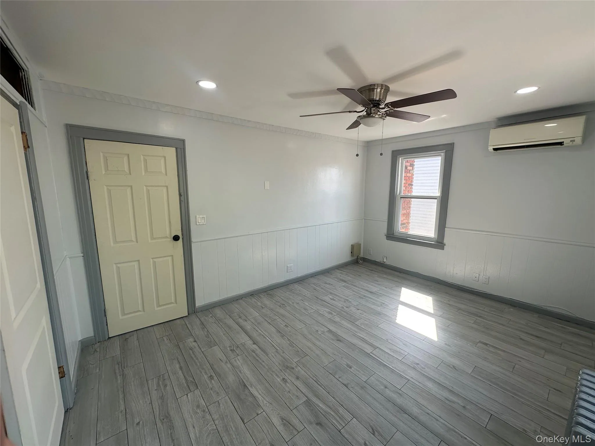 7332 53rd Road, New York, NY, 3 Bedrooms Bedrooms, 11 Rooms Rooms,1 BathroomBathrooms,Residential,For Rent,53rd,0,998167 7332 53rd Road, New York, NY, 3 Bedrooms Bedrooms, 11 Rooms Rooms,1 BathroomBathrooms,Residential,For Rent,53rd,0,998167