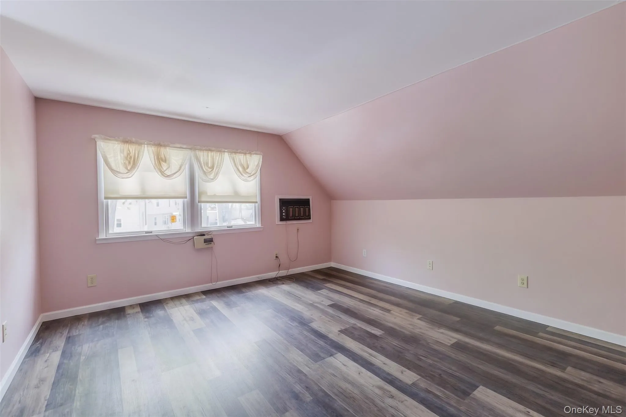 8 Loretta Court, Brookhaven, NY, 4 Bedrooms Bedrooms, 8 Rooms Rooms,2 BathroomsBathrooms,Residential,For Rent,Loretta,0,998168 8 Loretta Court, Brookhaven, NY, 4 Bedrooms Bedrooms, 8 Rooms Rooms,2 BathroomsBathrooms,Residential,For Rent,Loretta,0,998168