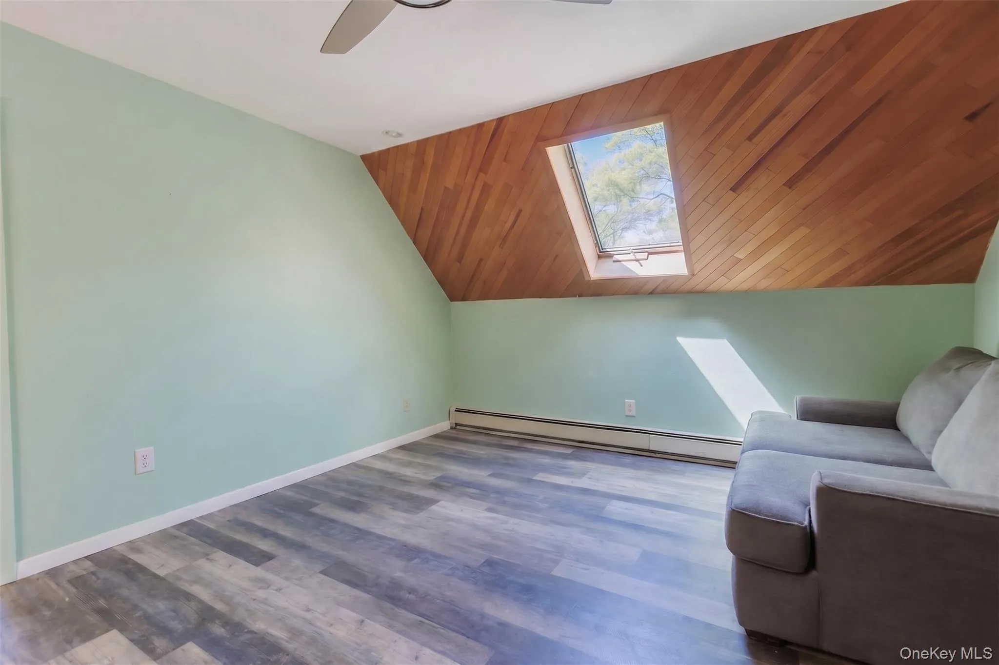 8 Loretta Court, Brookhaven, NY, 4 Bedrooms Bedrooms, 8 Rooms Rooms,2 BathroomsBathrooms,Residential,For Rent,Loretta,0,998168 8 Loretta Court, Brookhaven, NY, 4 Bedrooms Bedrooms, 8 Rooms Rooms,2 BathroomsBathrooms,Residential,For Rent,Loretta,0,998168