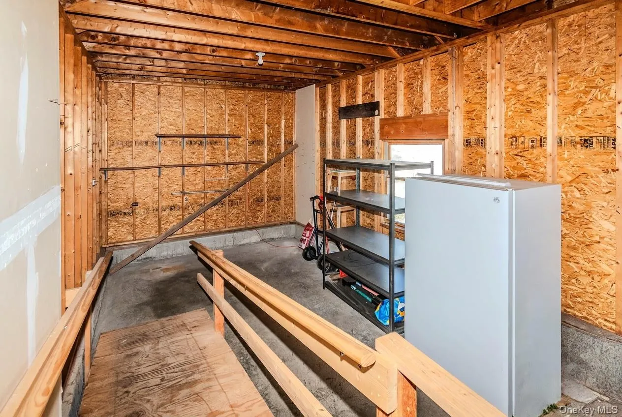 31 Josephs Drive, Saugerties, NY, 3 Bedrooms Bedrooms, 6 Rooms Rooms,2 BathroomsBathrooms,Residential,For Rent,Josephs,0,998169 31 Josephs Drive, Saugerties, NY, 3 Bedrooms Bedrooms, 6 Rooms Rooms,2 BathroomsBathrooms,Residential,For Rent,Josephs,0,998169