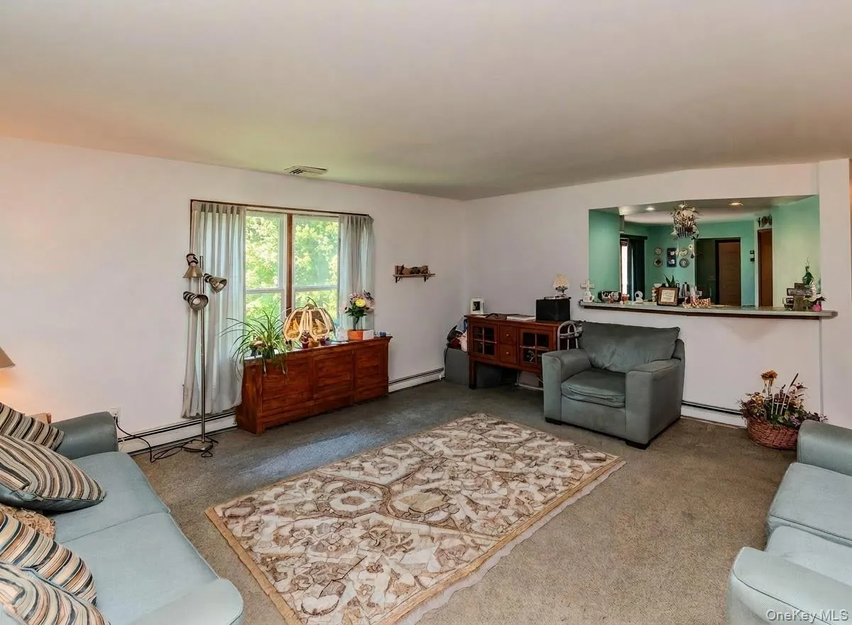 31 Josephs Drive, Saugerties, NY, 3 Bedrooms Bedrooms, 6 Rooms Rooms,2 BathroomsBathrooms,Residential,For Rent,Josephs,0,998169 31 Josephs Drive, Saugerties, NY, 3 Bedrooms Bedrooms, 6 Rooms Rooms,2 BathroomsBathrooms,Residential,For Rent,Josephs,0,998169