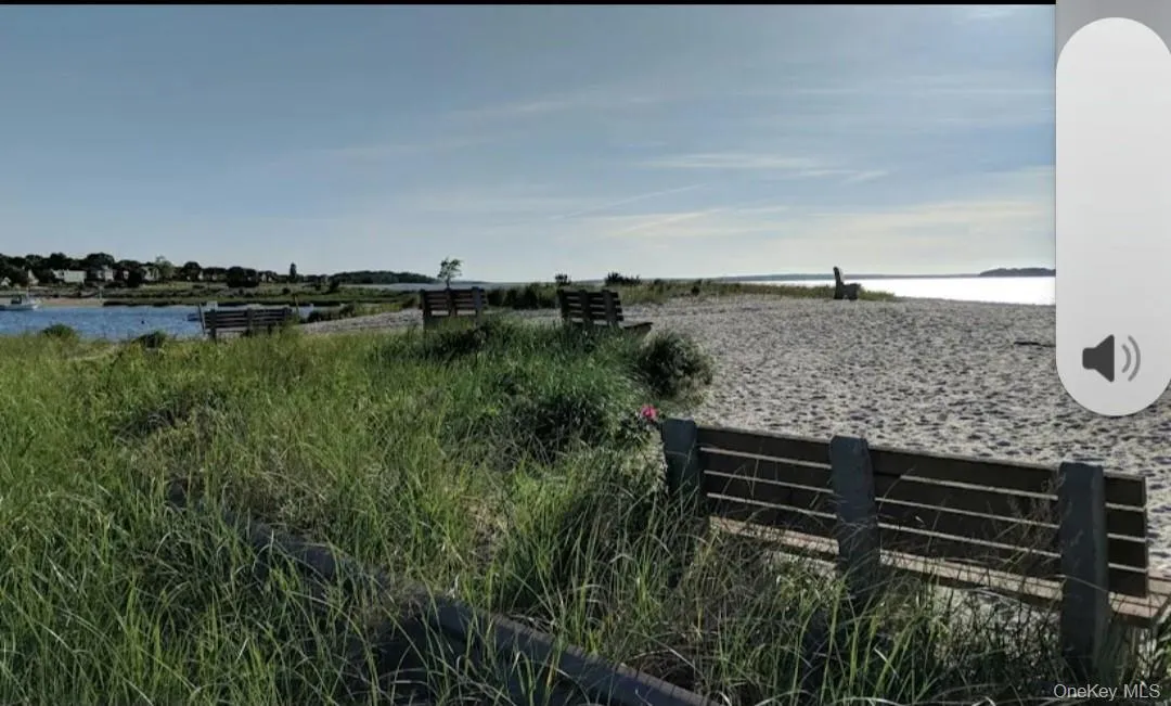 83 Hampton Road, Southampton, NY, 3 Bedrooms Bedrooms, 7 Rooms Rooms,2 BathroomsBathrooms,Residential Sale,For Rent,Hampton,0,998170 83 Hampton Road, Southampton, NY, 3 Bedrooms Bedrooms, 7 Rooms Rooms,2 BathroomsBathrooms,Residential Sale,For Rent,Hampton,0,998170