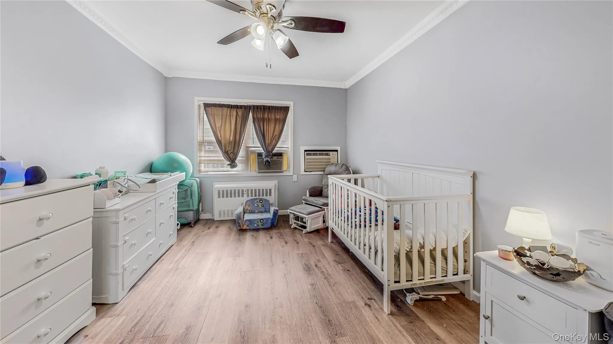 30-22 78th Street, New York, NY, 3 Bedrooms Bedrooms, 6 Rooms Rooms,2 BathroomsBathrooms,Residential,For Rent,78th,0,998174 30-22 78th Street, New York, NY, 3 Bedrooms Bedrooms, 6 Rooms Rooms,2 BathroomsBathrooms,Residential,For Rent,78th,0,998174