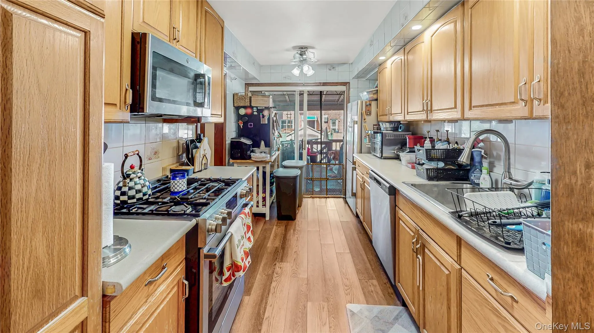 30-22 78th Street, New York, NY, 3 Bedrooms Bedrooms, 6 Rooms Rooms,2 BathroomsBathrooms,Residential,For Rent,78th,0,998174 30-22 78th Street, New York, NY, 3 Bedrooms Bedrooms, 6 Rooms Rooms,2 BathroomsBathrooms,Residential,For Rent,78th,0,998174