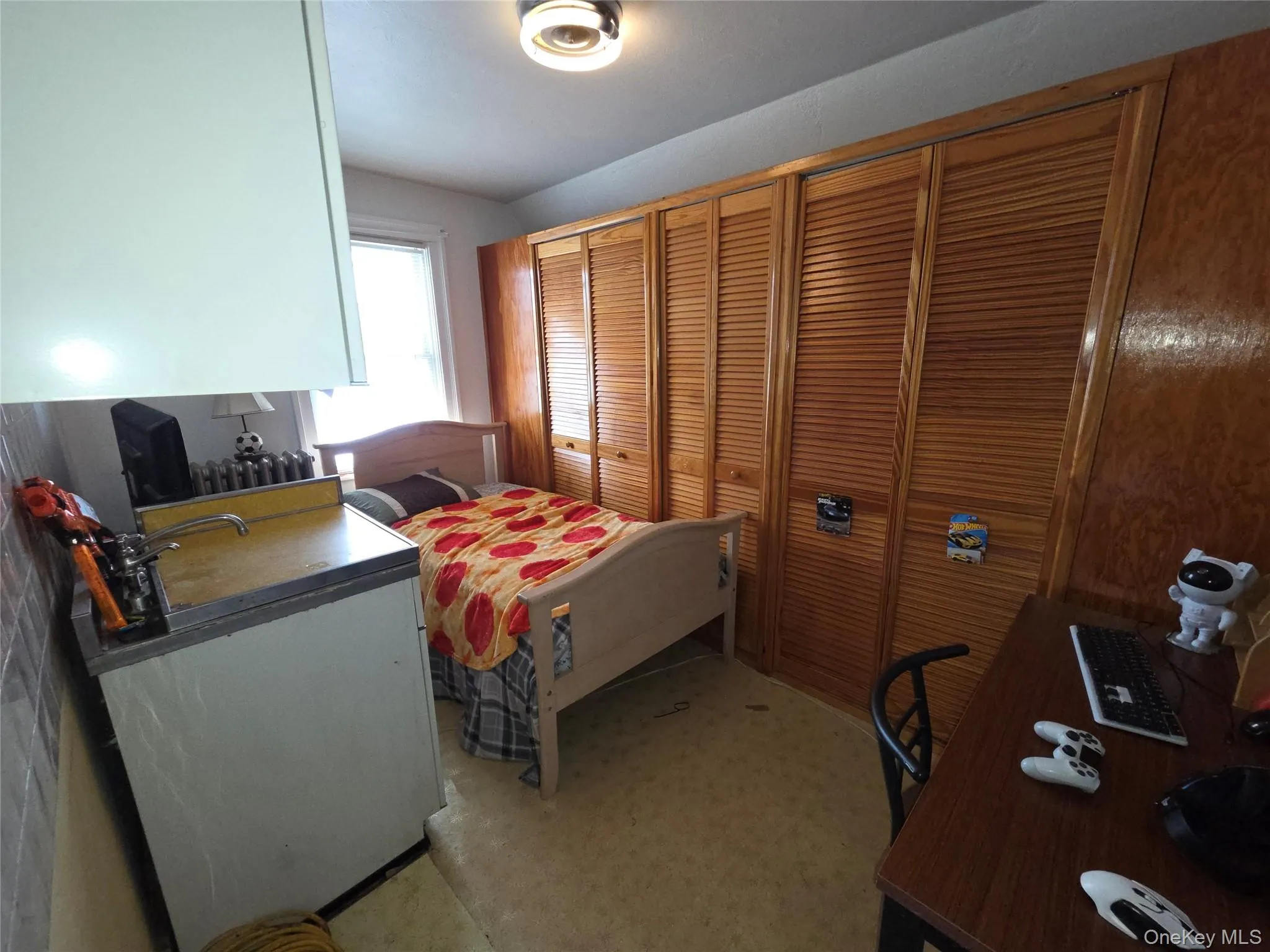 2nd floor - bonus room/possible 4th bedroom 2nd floor - bonus room/possible 4th bedroom