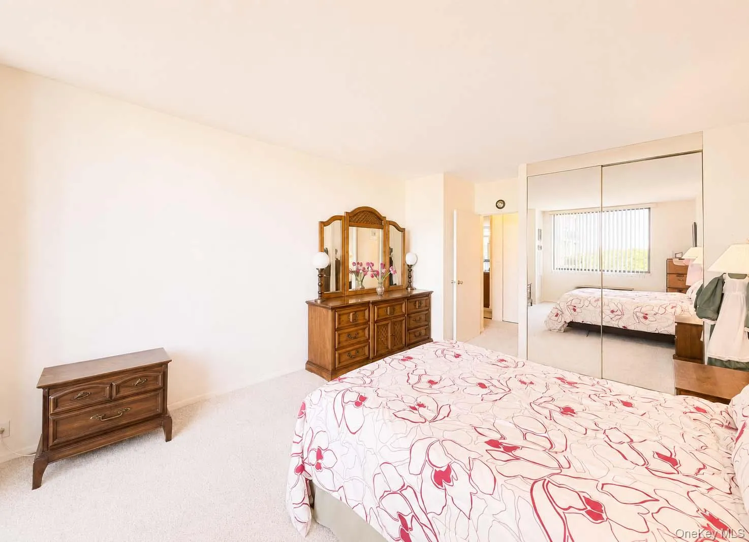 26910 Grand Central Parkway, New York, NY, 1 Bedroom Bedrooms, 3 Rooms Rooms,1 BathroomBathrooms,Residential Sale,For Rent,Grand Central,0,998180 26910 Grand Central Parkway, New York, NY, 1 Bedroom Bedrooms, 3 Rooms Rooms,1 BathroomBathrooms,Residential Sale,For Rent,Grand Central,0,998180