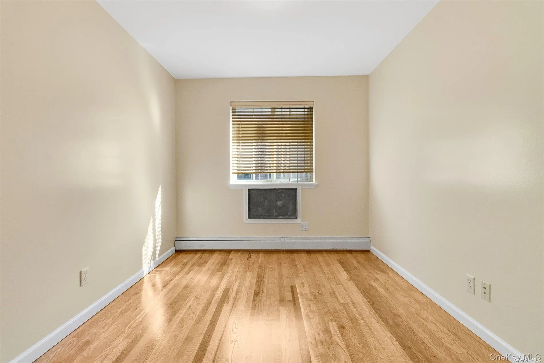 65-45 110th Street, New York, NY, 2 Bedrooms Bedrooms, 6 Rooms Rooms,2 BathroomsBathrooms,Residential Lease,For Rent,110th,0,998187 65-45 110th Street, New York, NY, 2 Bedrooms Bedrooms, 6 Rooms Rooms,2 BathroomsBathrooms,Residential Lease,For Rent,110th,0,998187