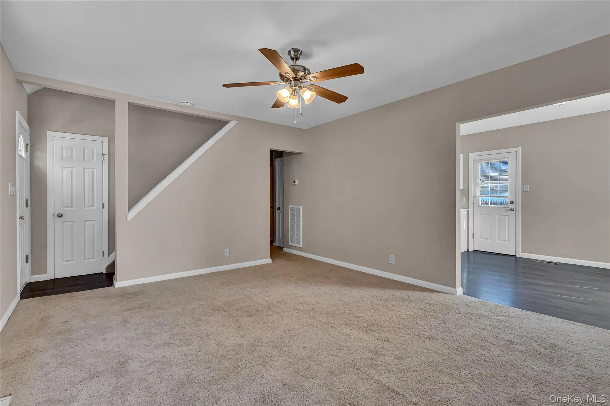 46 Rockledge Drive, Brookhaven, NY, 4 Bedrooms Bedrooms, 6 Rooms Rooms,2 BathroomsBathrooms,Residential,For Rent,Rockledge,0,998190 46 Rockledge Drive, Brookhaven, NY, 4 Bedrooms Bedrooms, 6 Rooms Rooms,2 BathroomsBathrooms,Residential,For Rent,Rockledge,0,998190