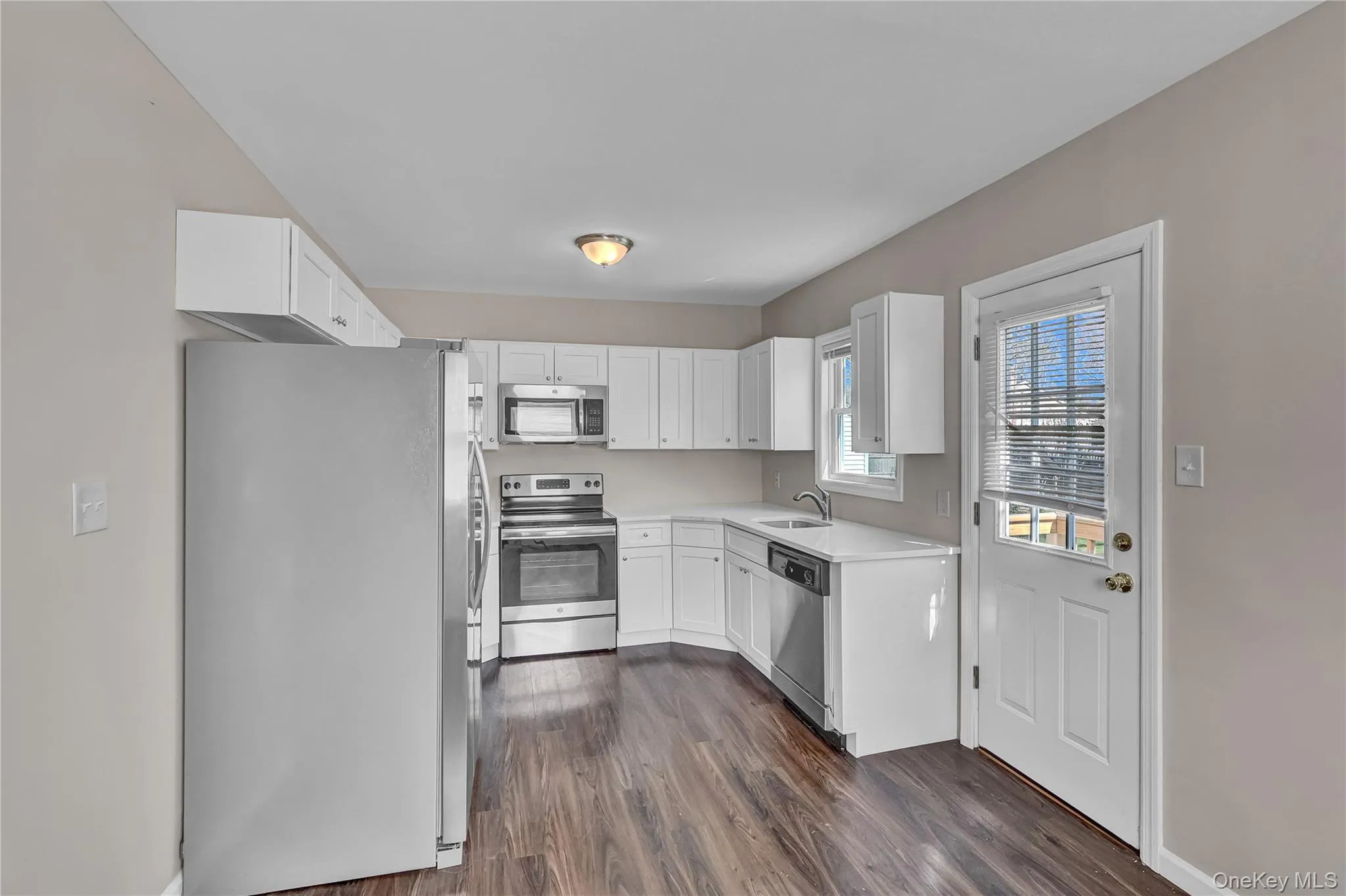 46 Rockledge Drive, Brookhaven, NY, 4 Bedrooms Bedrooms, 6 Rooms Rooms,2 BathroomsBathrooms,Residential,For Rent,Rockledge,0,998190 46 Rockledge Drive, Brookhaven, NY, 4 Bedrooms Bedrooms, 6 Rooms Rooms,2 BathroomsBathrooms,Residential,For Rent,Rockledge,0,998190