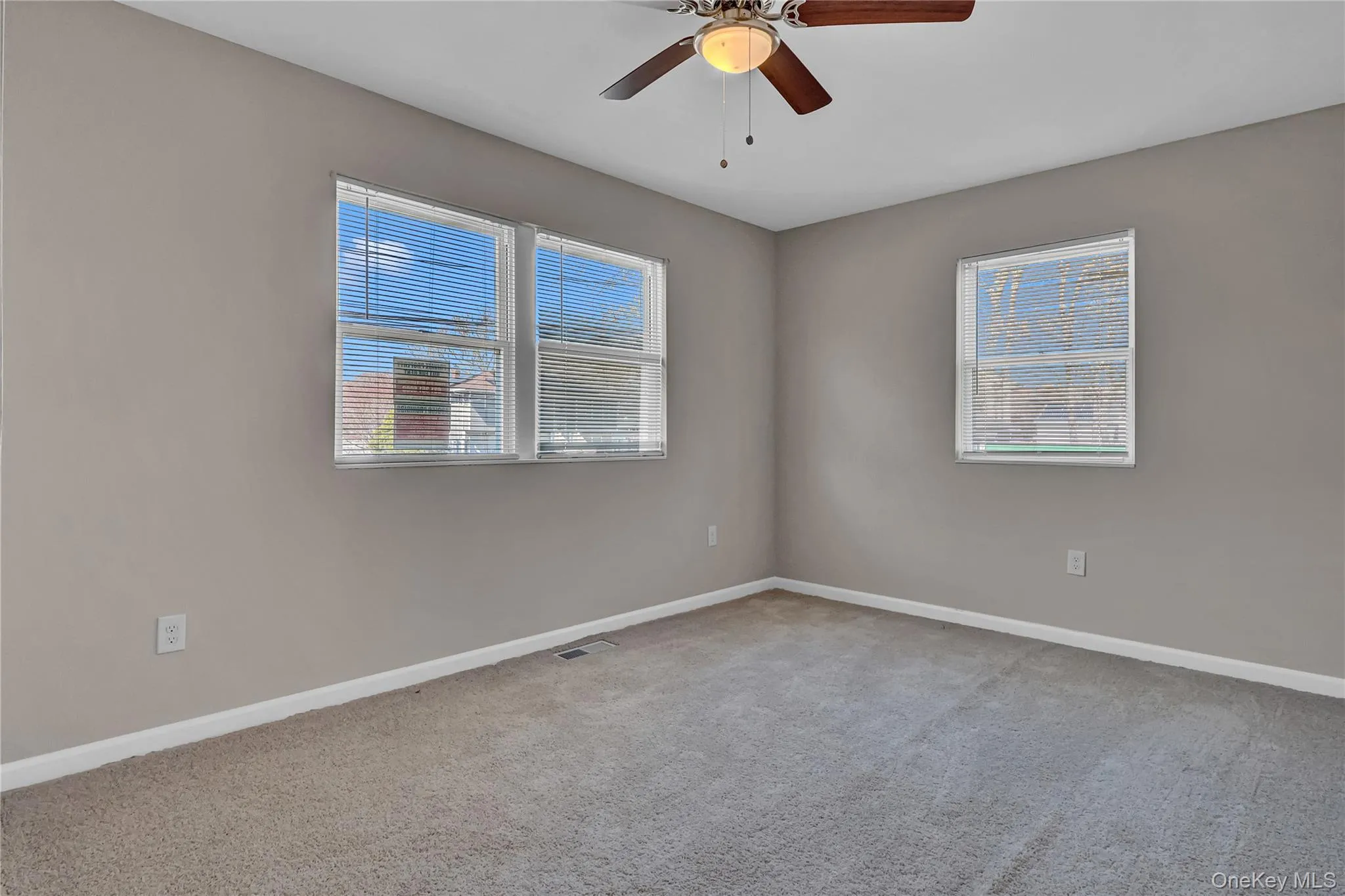 46 Rockledge Drive, Brookhaven, NY, 4 Bedrooms Bedrooms, 6 Rooms Rooms,2 BathroomsBathrooms,Residential,For Rent,Rockledge,0,998190 46 Rockledge Drive, Brookhaven, NY, 4 Bedrooms Bedrooms, 6 Rooms Rooms,2 BathroomsBathrooms,Residential,For Rent,Rockledge,0,998190