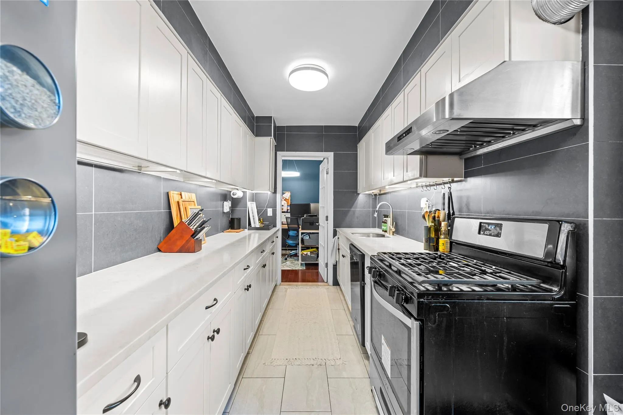 142-15 26th Avenue, New York, NY, 3 Bedrooms Bedrooms, 6 Rooms Rooms,1 BathroomBathrooms,Residential Sale,For Rent,26th,0,998191 142-15 26th Avenue, New York, NY, 3 Bedrooms Bedrooms, 6 Rooms Rooms,1 BathroomBathrooms,Residential Sale,For Rent,26th,0,998191