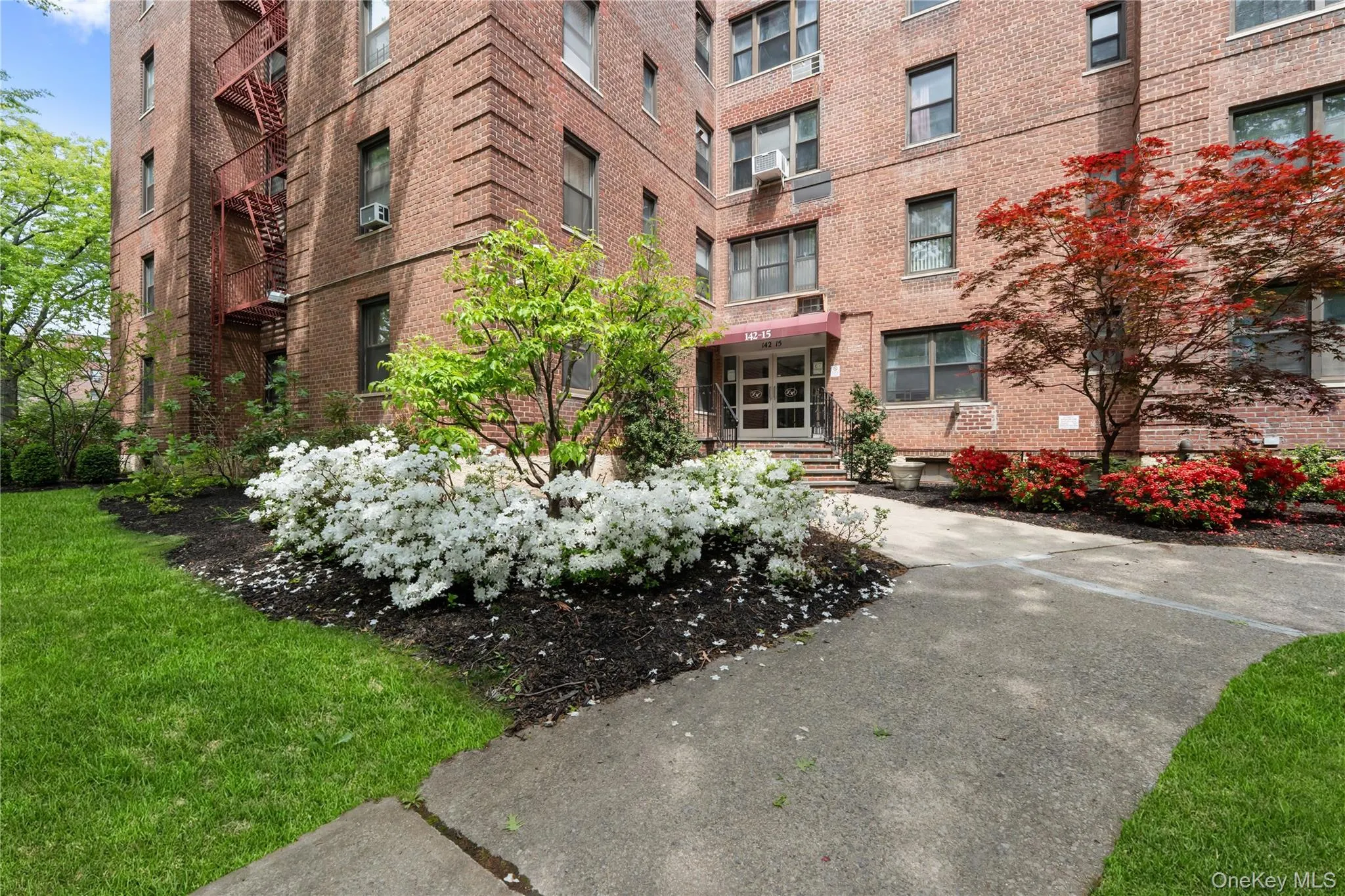 142-15 26th Avenue, New York, NY, 3 Bedrooms Bedrooms, 6 Rooms Rooms,1 BathroomBathrooms,Residential Sale,For Rent,26th,0,998191 142-15 26th Avenue, New York, NY, 3 Bedrooms Bedrooms, 6 Rooms Rooms,1 BathroomBathrooms,Residential Sale,For Rent,26th,0,998191