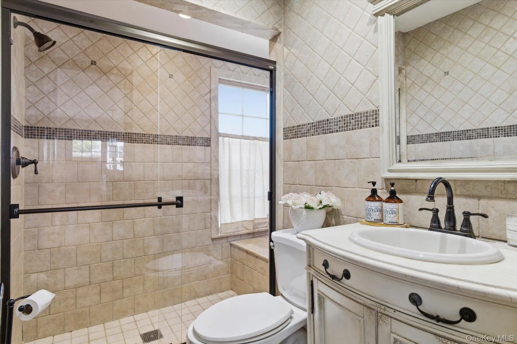9 Avenue C, Hempstead, NY, 5 Bedrooms Bedrooms, 9 Rooms Rooms,5 BathroomsBathrooms,Residential,For Rent,Avenue C,0,998193 9 Avenue C, Hempstead, NY, 5 Bedrooms Bedrooms, 9 Rooms Rooms,5 BathroomsBathrooms,Residential,For Rent,Avenue C,0,998193